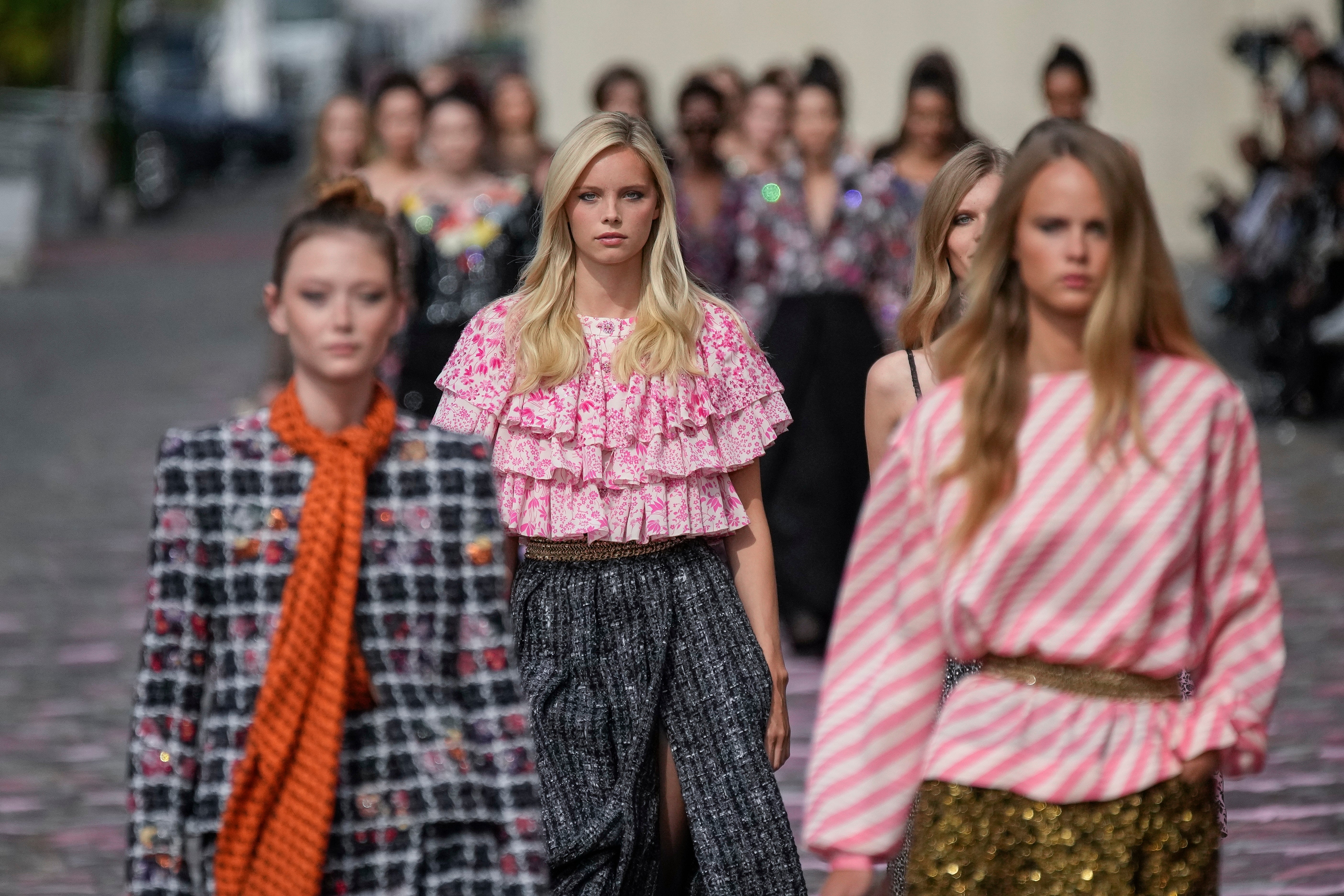 France Haute Couture Fashion F/W 2024 Chanel