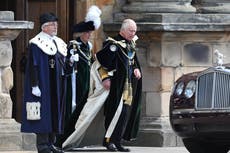 King and Queen arrive at St Giles’ for thanksgiving and dedication service