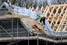 Housebuilding slump drags construction sector into decline