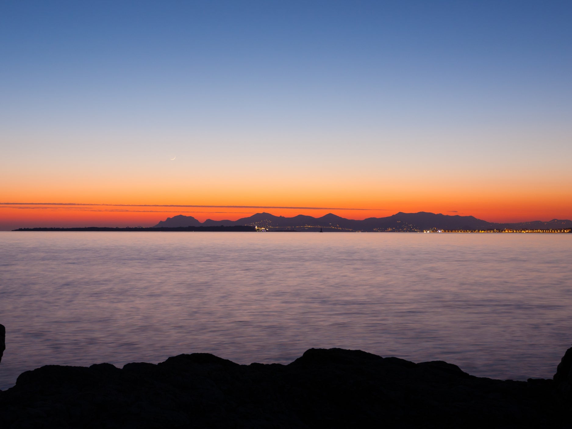 A stroll around Cap d’Antibes will give you some breathtaking views