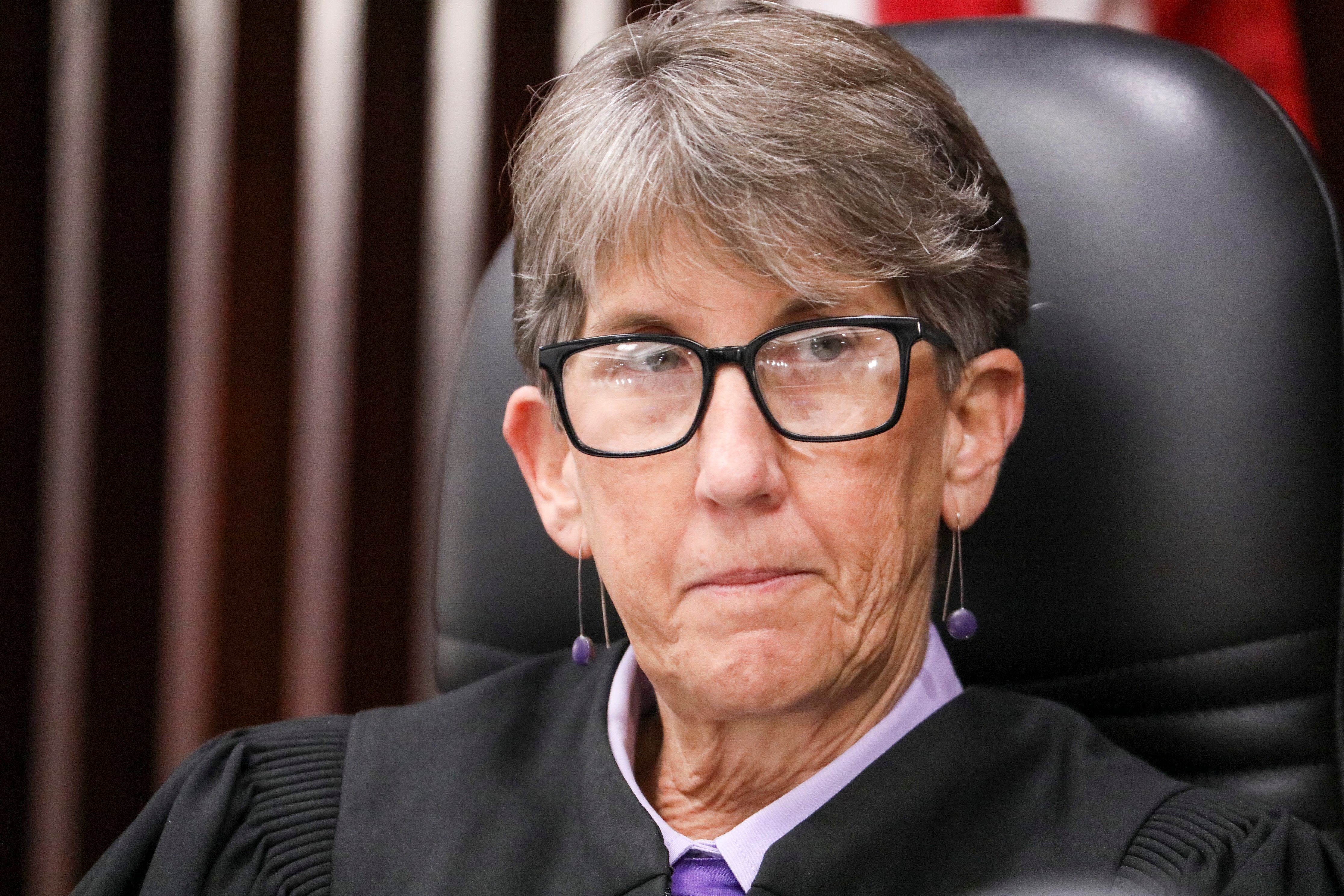 Fugitive Arrest 1984 Killing