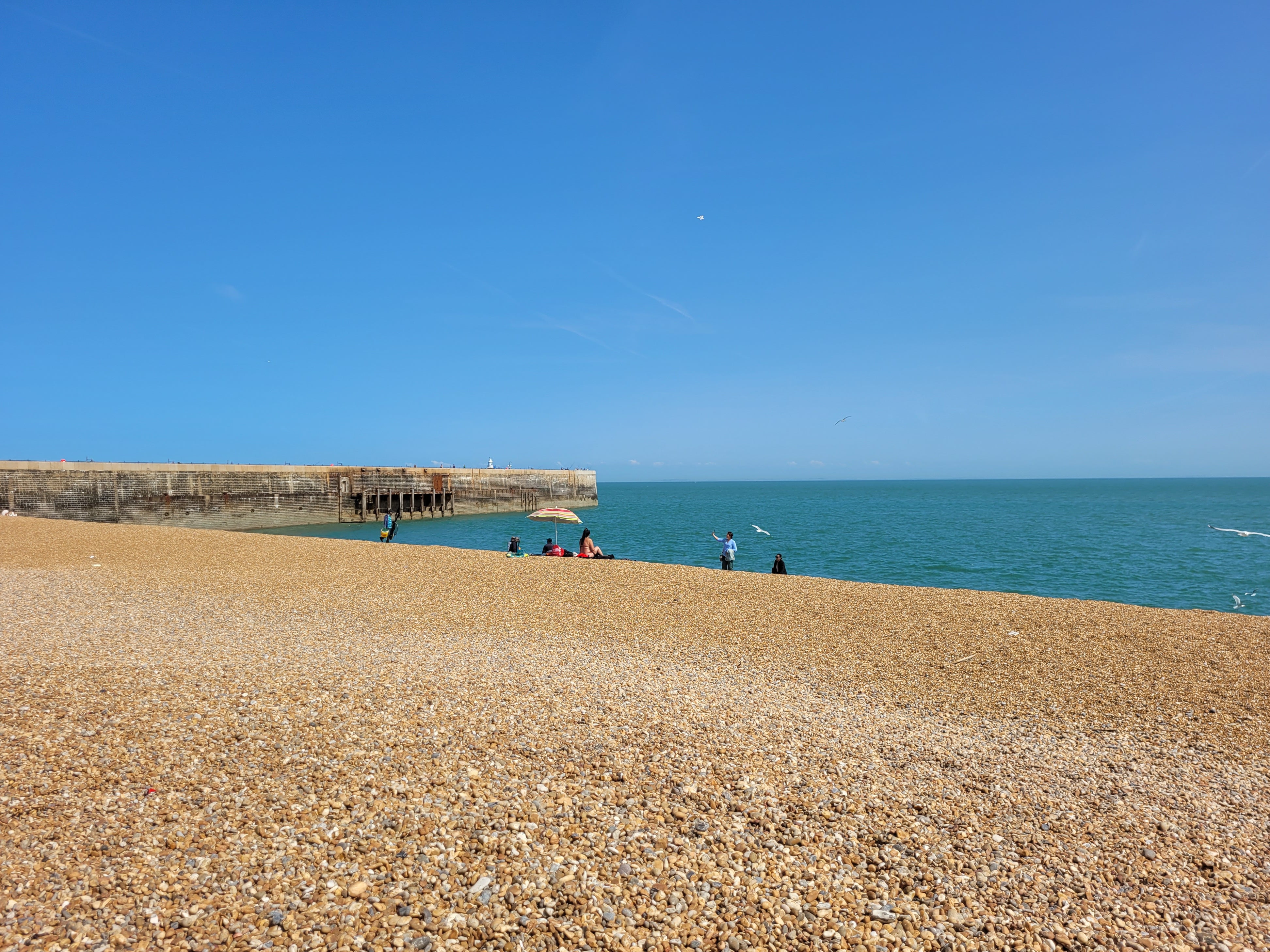 Summer holiday vibes on Folkestone Beach