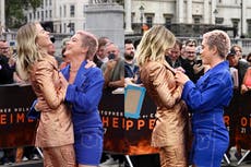 Fans applaud Florence Pugh’s response to Emily Blunt’s red carpet wardrobe malfunction