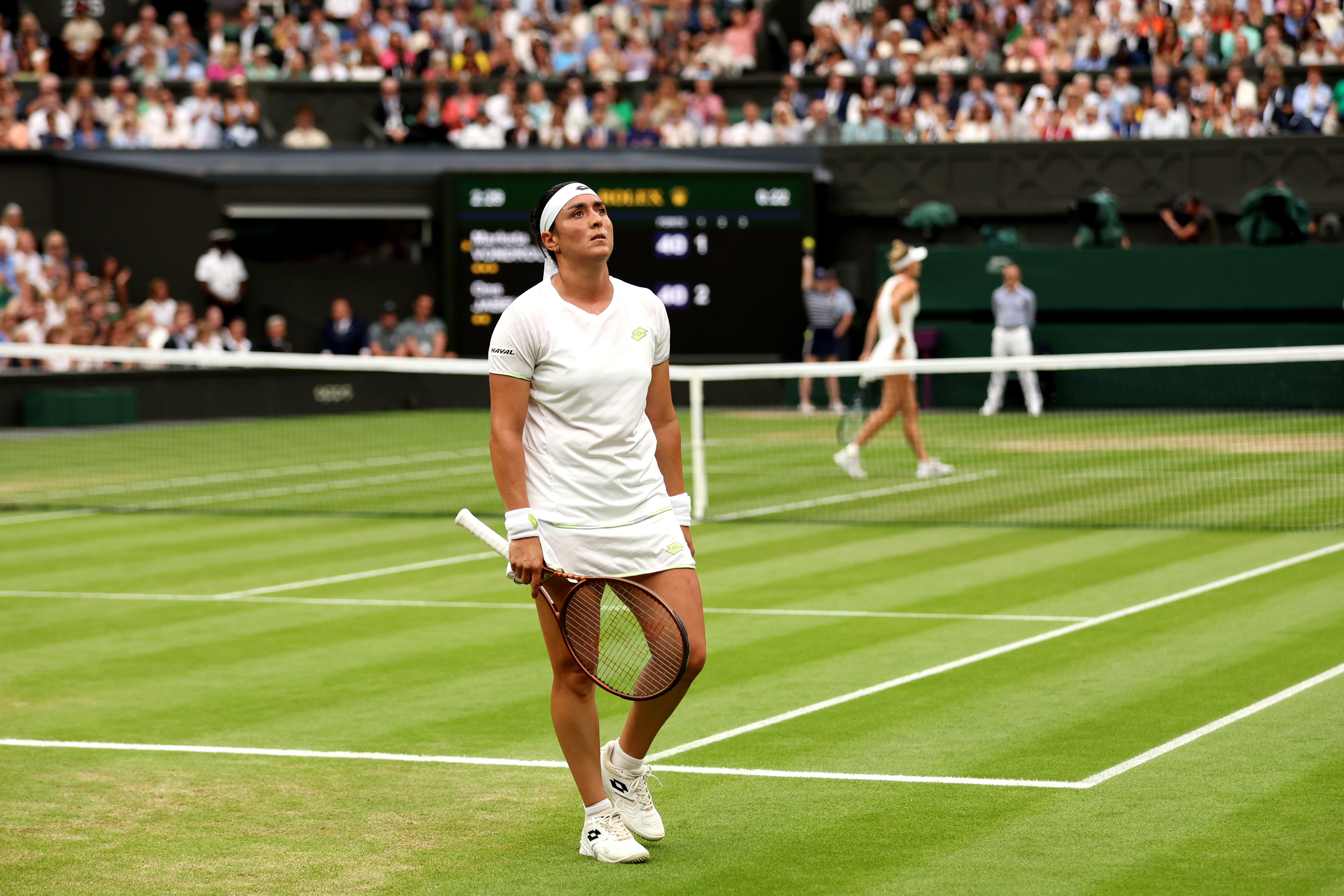 Ons Jabeur struggled to keep her emotions in check as the match ran away from her