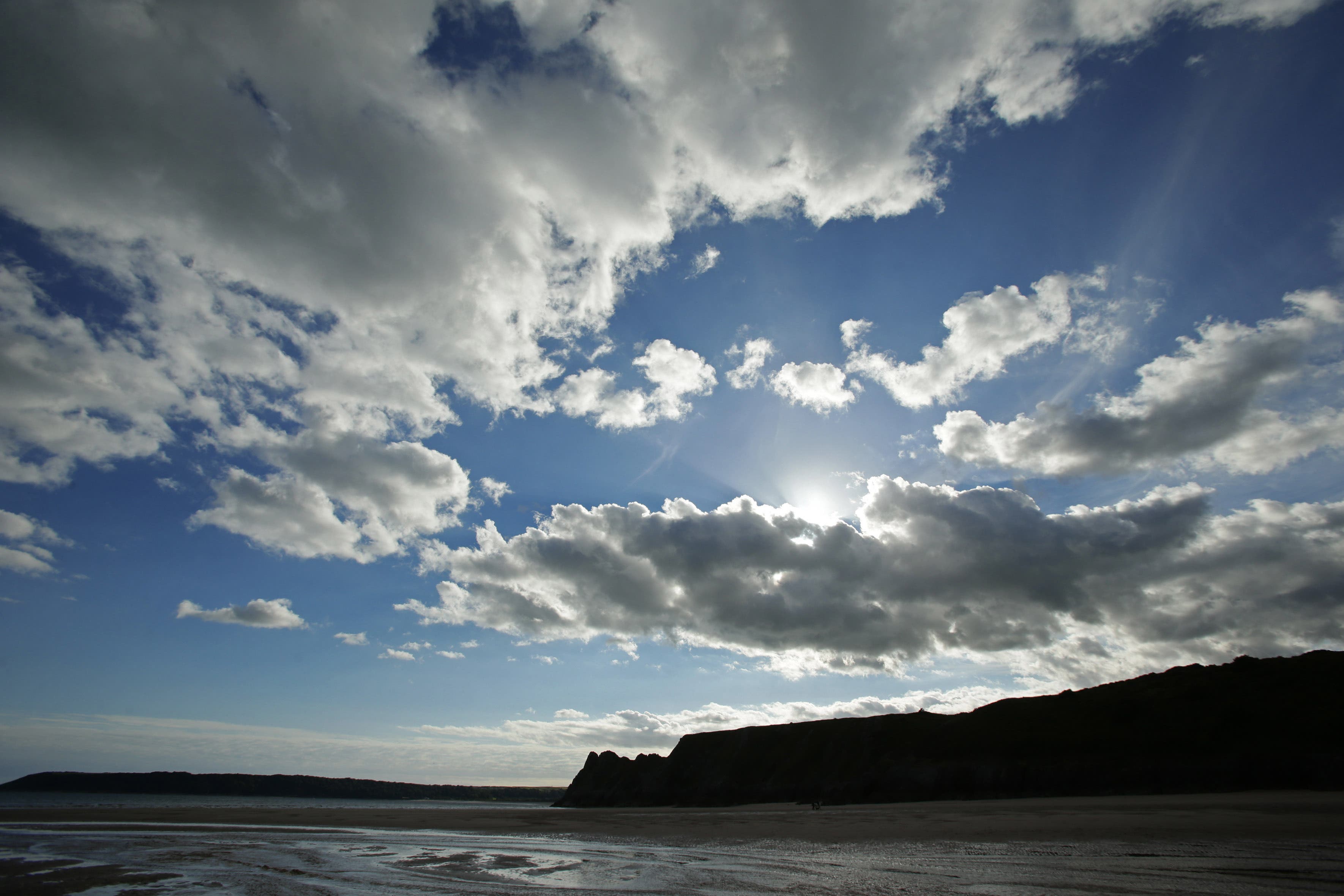 A poll suggests three quarters (76%) of people plan to head to the beach this summer (PA)