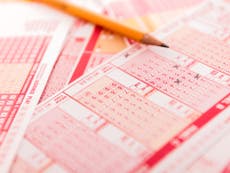 Do you have to be a US citizen to win the Powerball lottery?