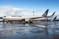 United Airlines pilot given suspended prison sentence after showing up for flight ‘staggering drunk’