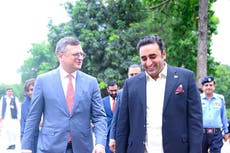 Ukraine and Pakistan call for restoring the Black Sea grain deal after talks in Islamabad