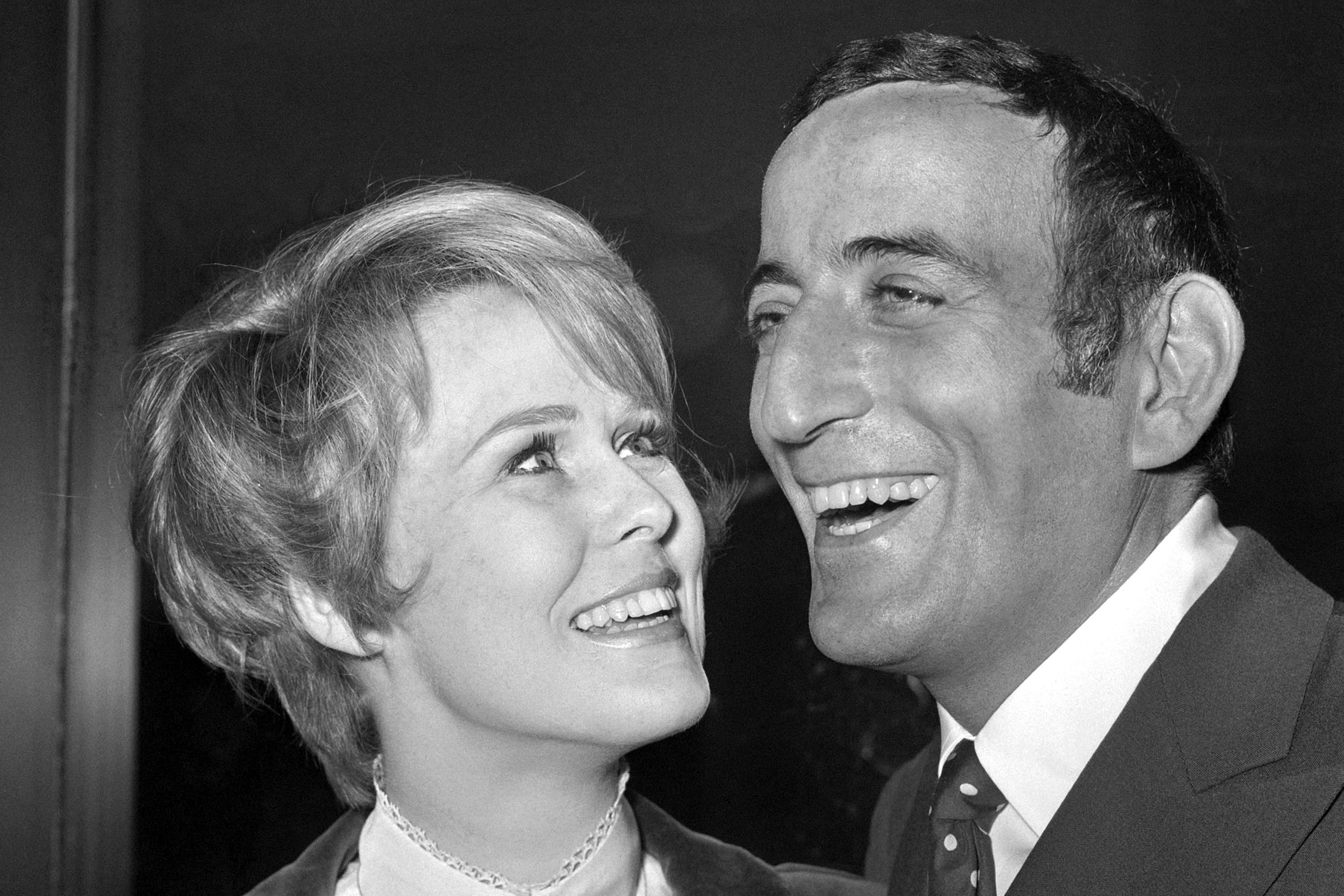 Singer Tony Bennett with Sandi Grant, 1968