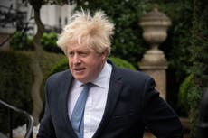 Boris Johnson made to ‘look like chump’ as peer he appointed shuns Tories