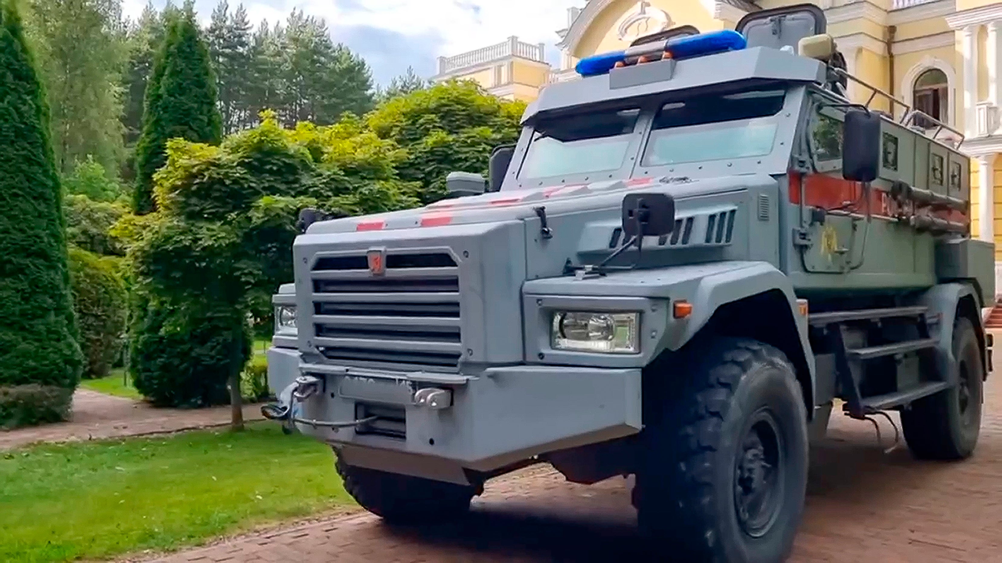 Russia Gunman Killed