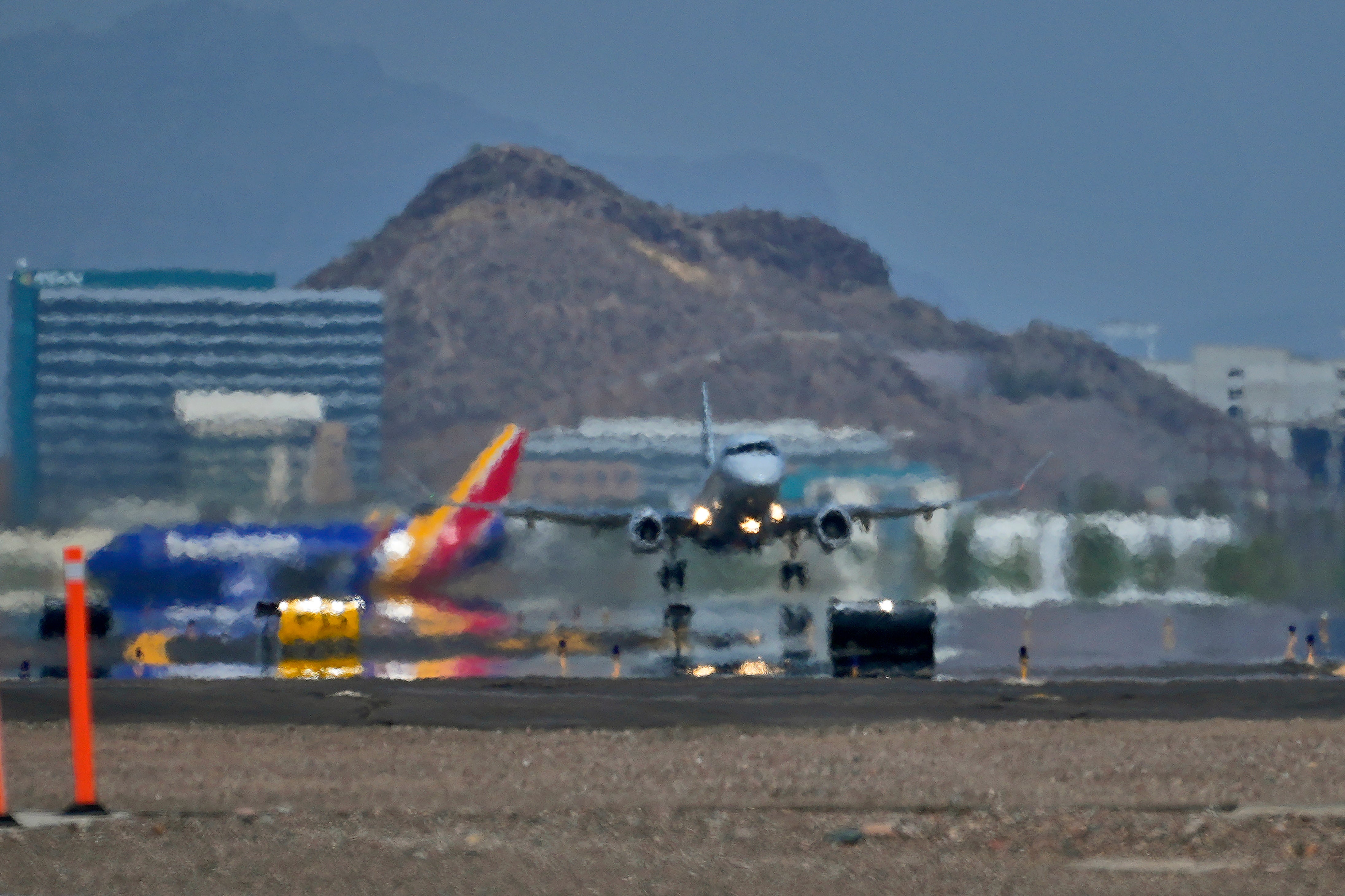 Suffocating heat wave in metro Phoenix starts easing after first major ...