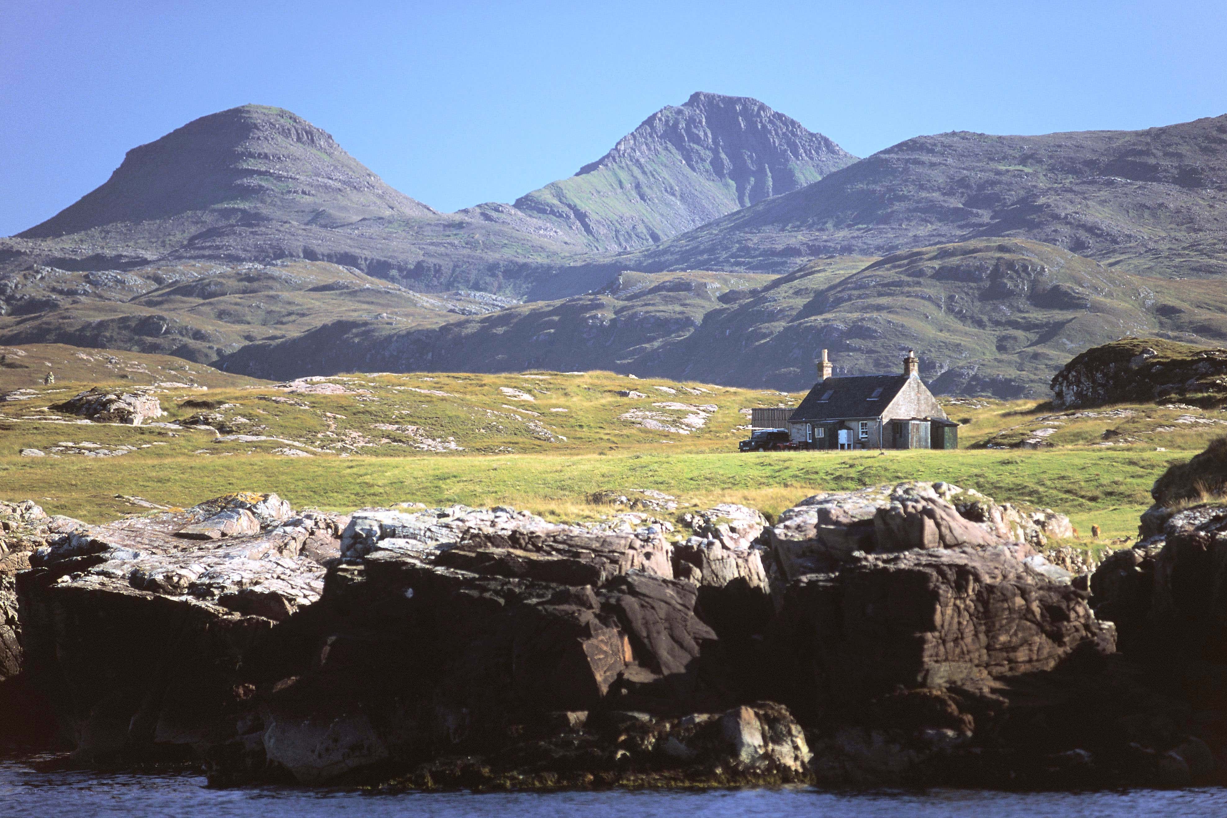 Scientists have been analysing rocks from the Scottish island of Rum as part of their preparations for examining Martian samples (Laurie Campbell/NatureScot/PA)