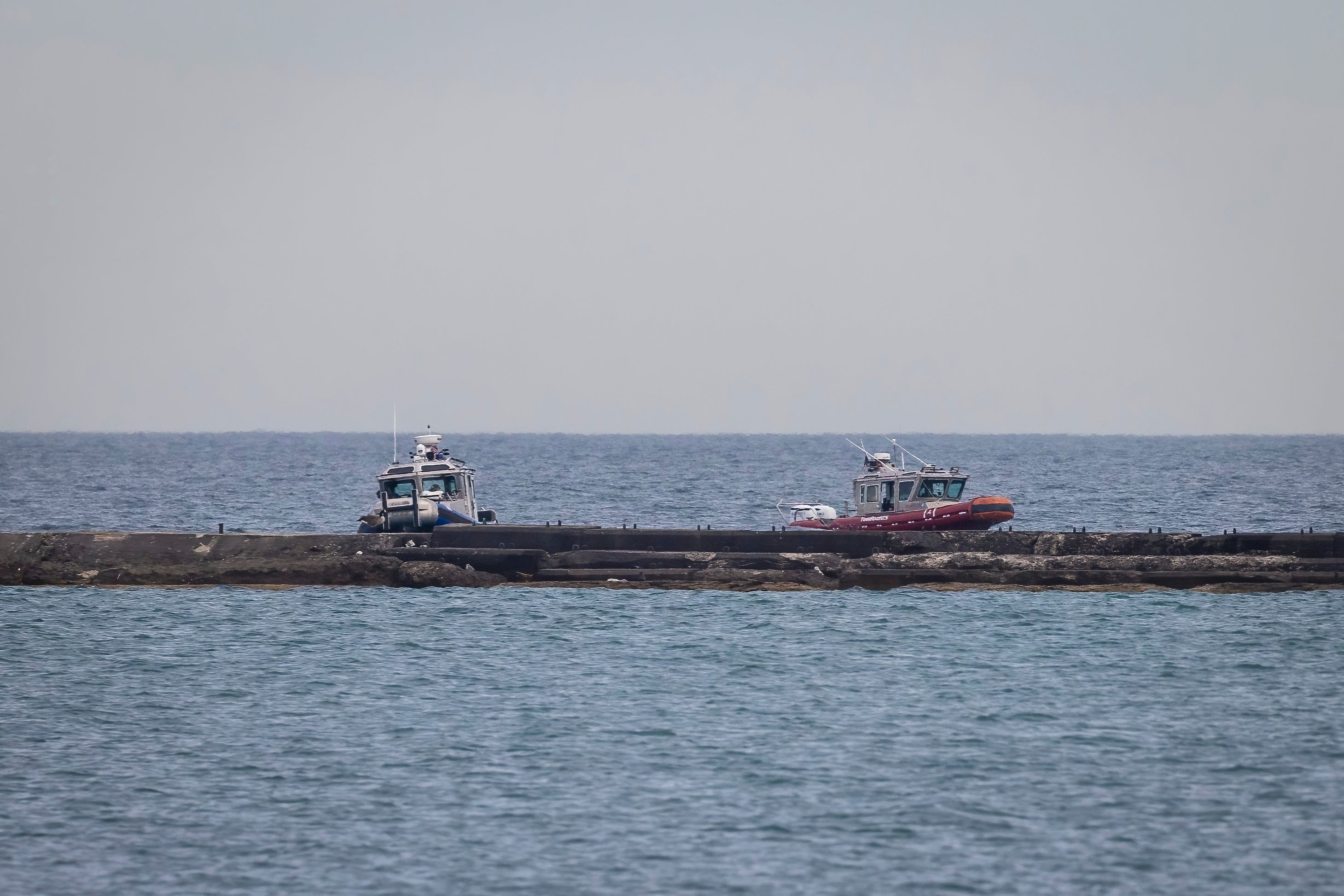 Boat Capsizes Chicago