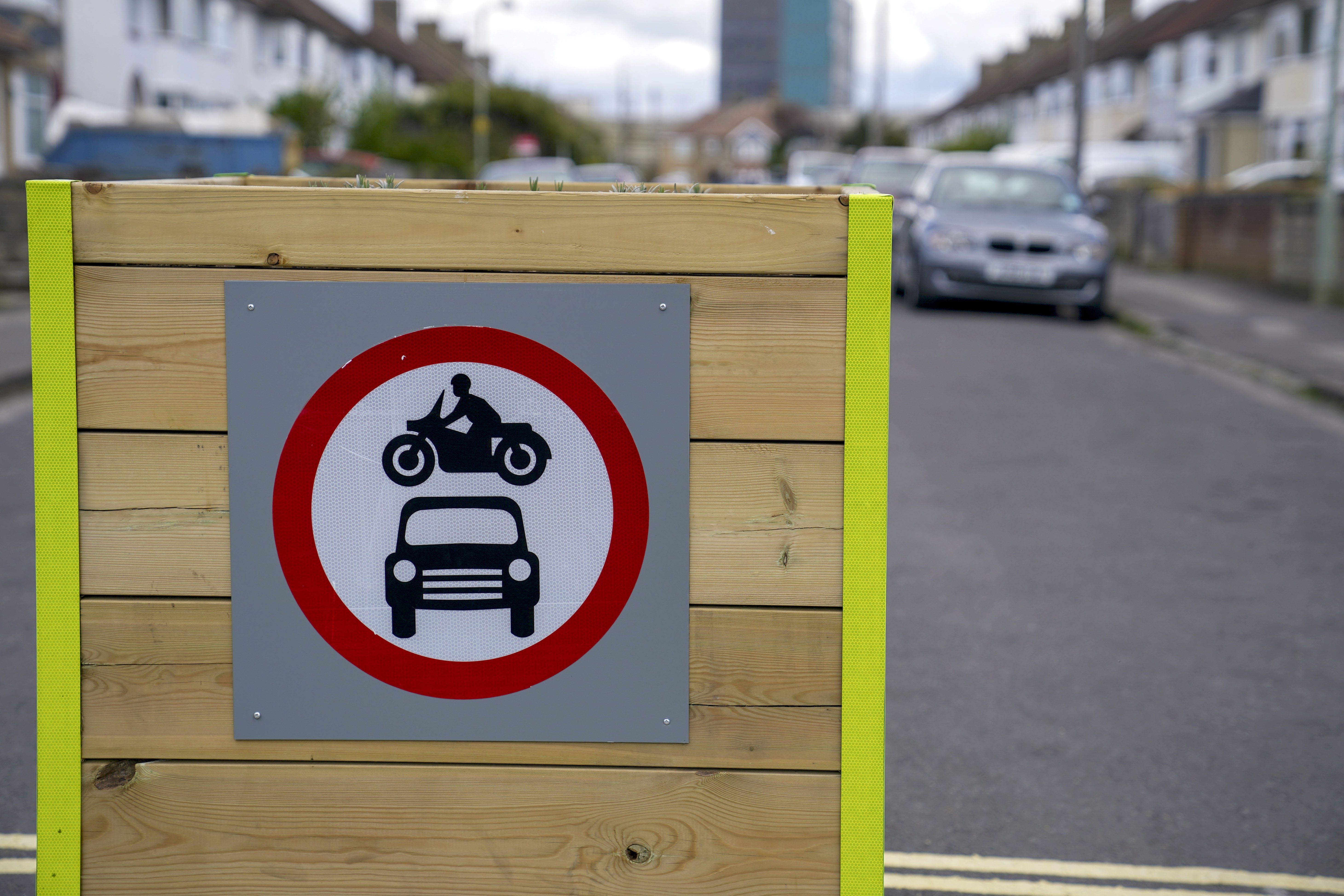 Rishi Sunak says he is ‘on side of motorists’ as he launched review of low-traffic neighbourhoods