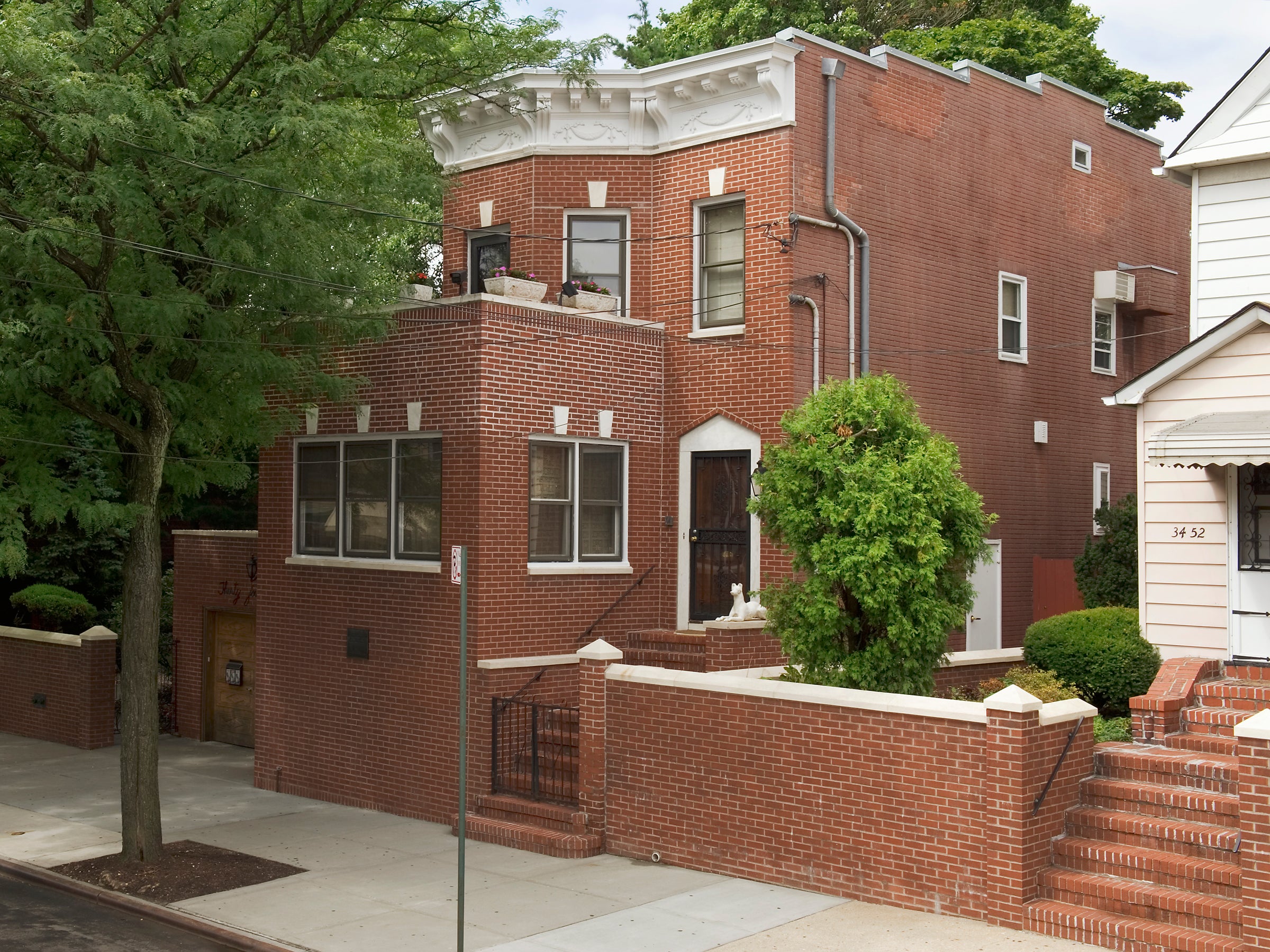 The Louis Armstrong House is open for visitors