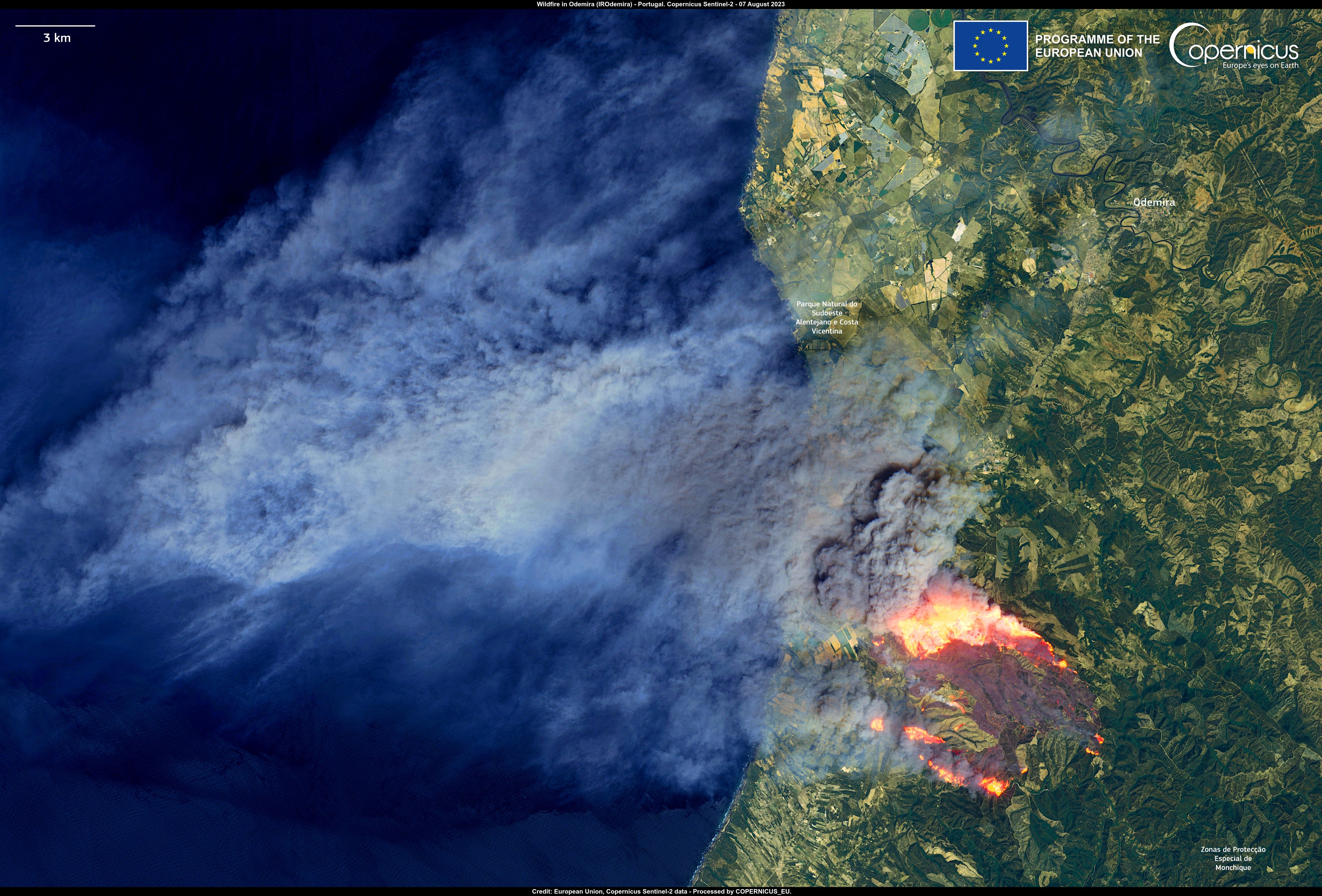 This image, captured by one of the Copernicus Sentinel-2 satellites on 7 August, shows the wildfire hotspots and the massive smoke cloud generated