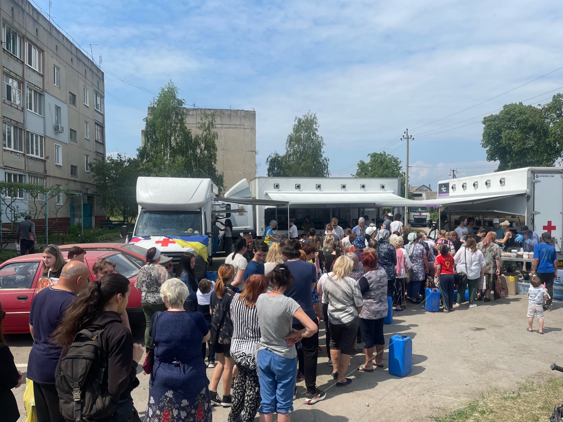 Hundreds queue for food in areas hit by Russian missiles