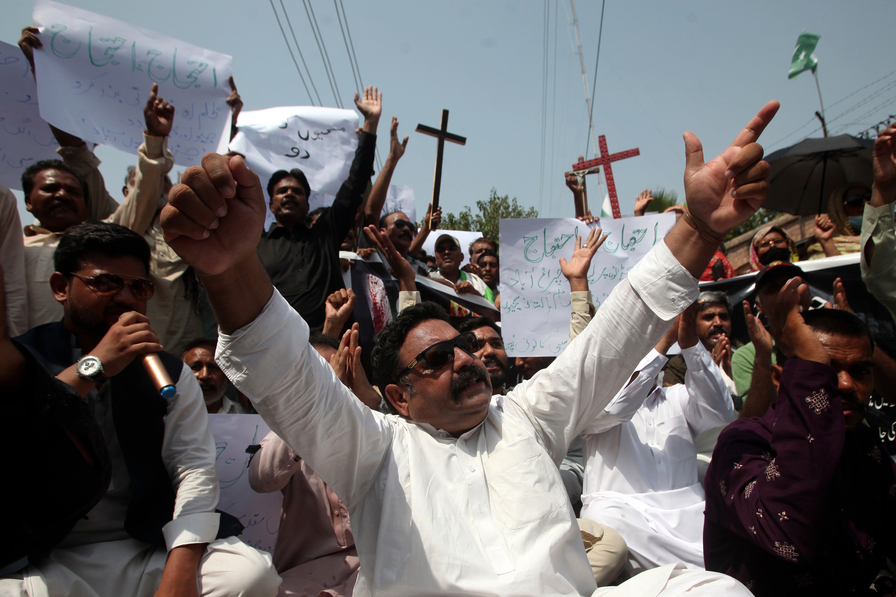 Pakistan Churches Attacked