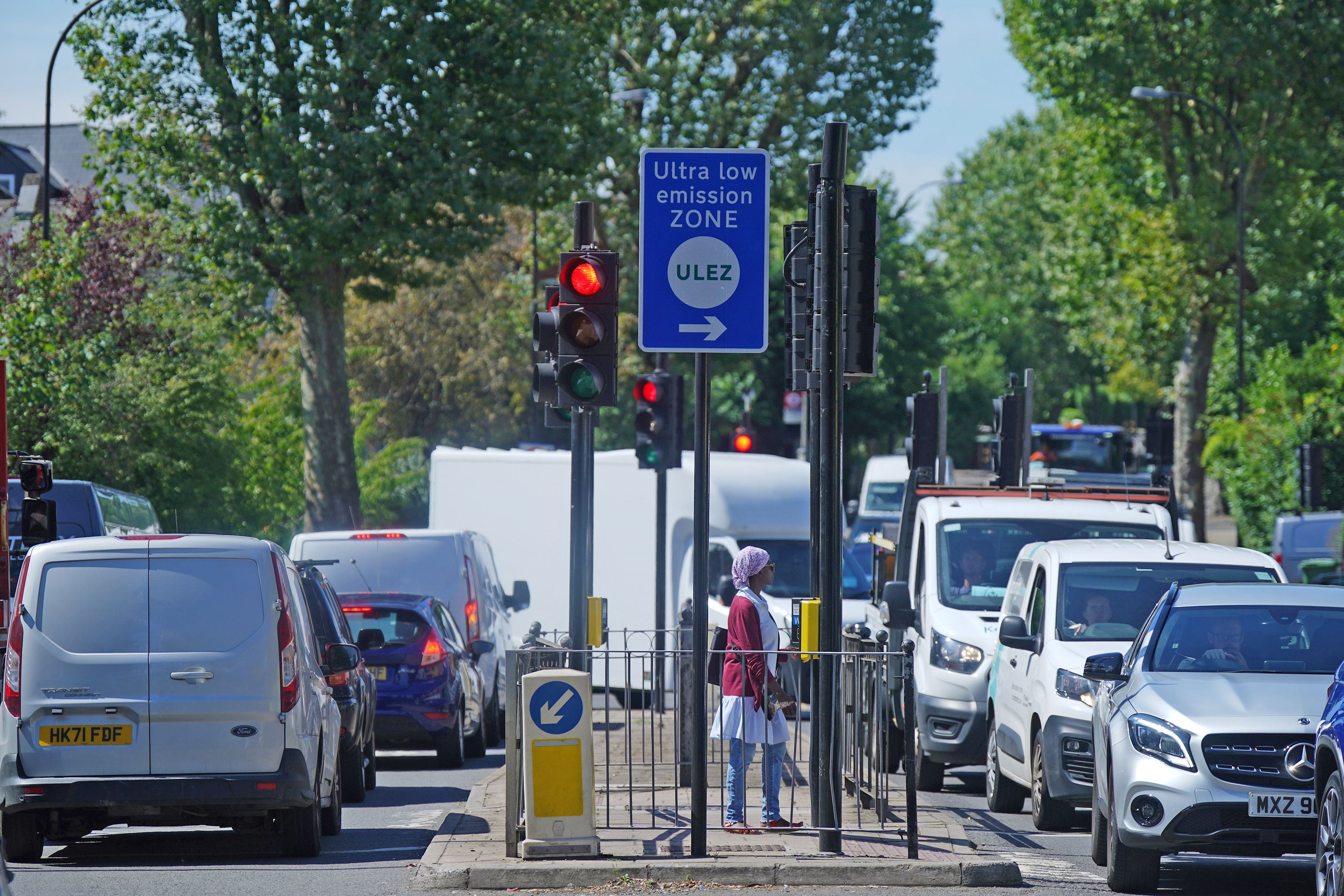 Drivers who breach the rules of London’s expanded ultra low emission zone (Ulez) may initially be warned rather than fined (Yui Mok/PA)