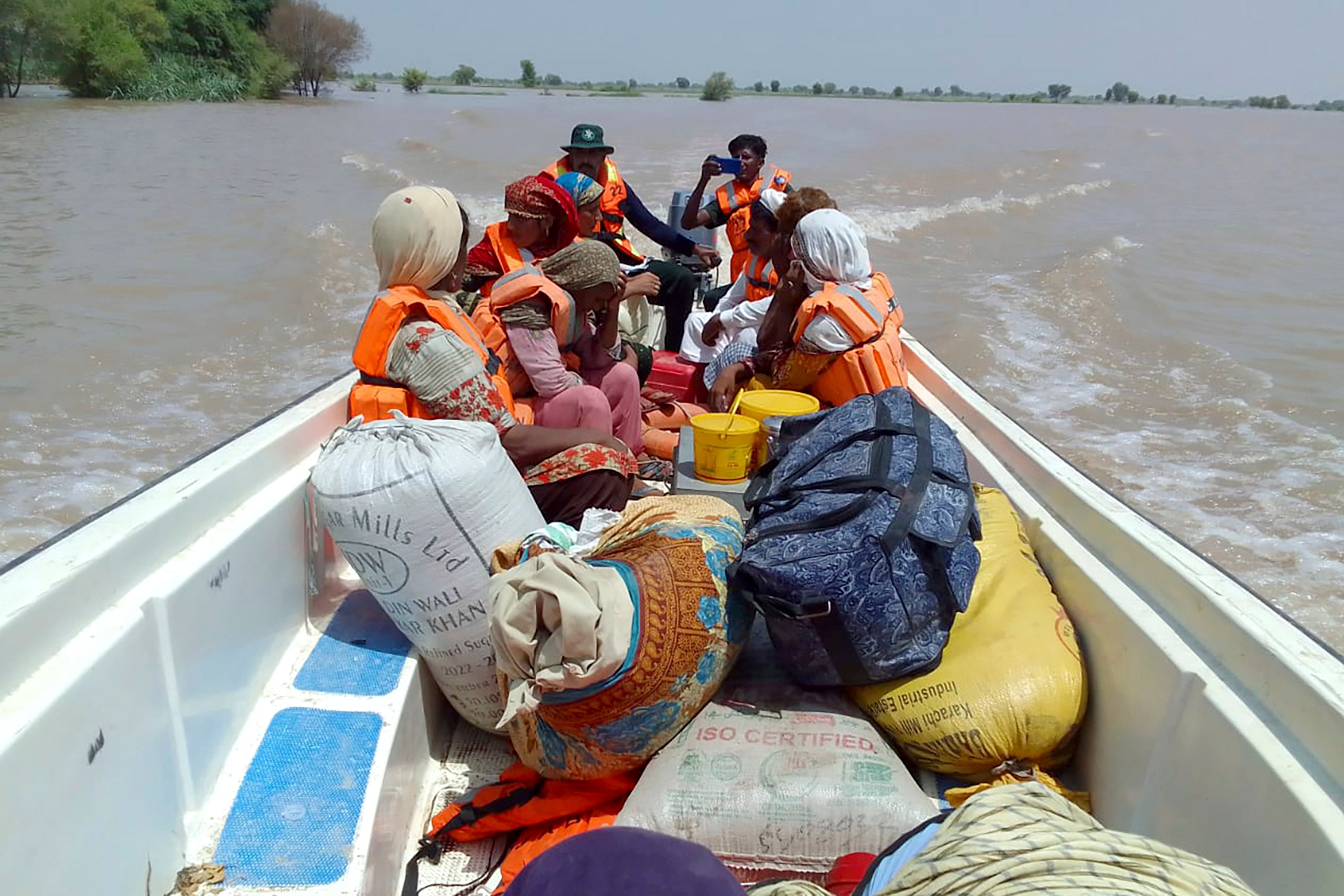 Pakistan Floods Evacuations