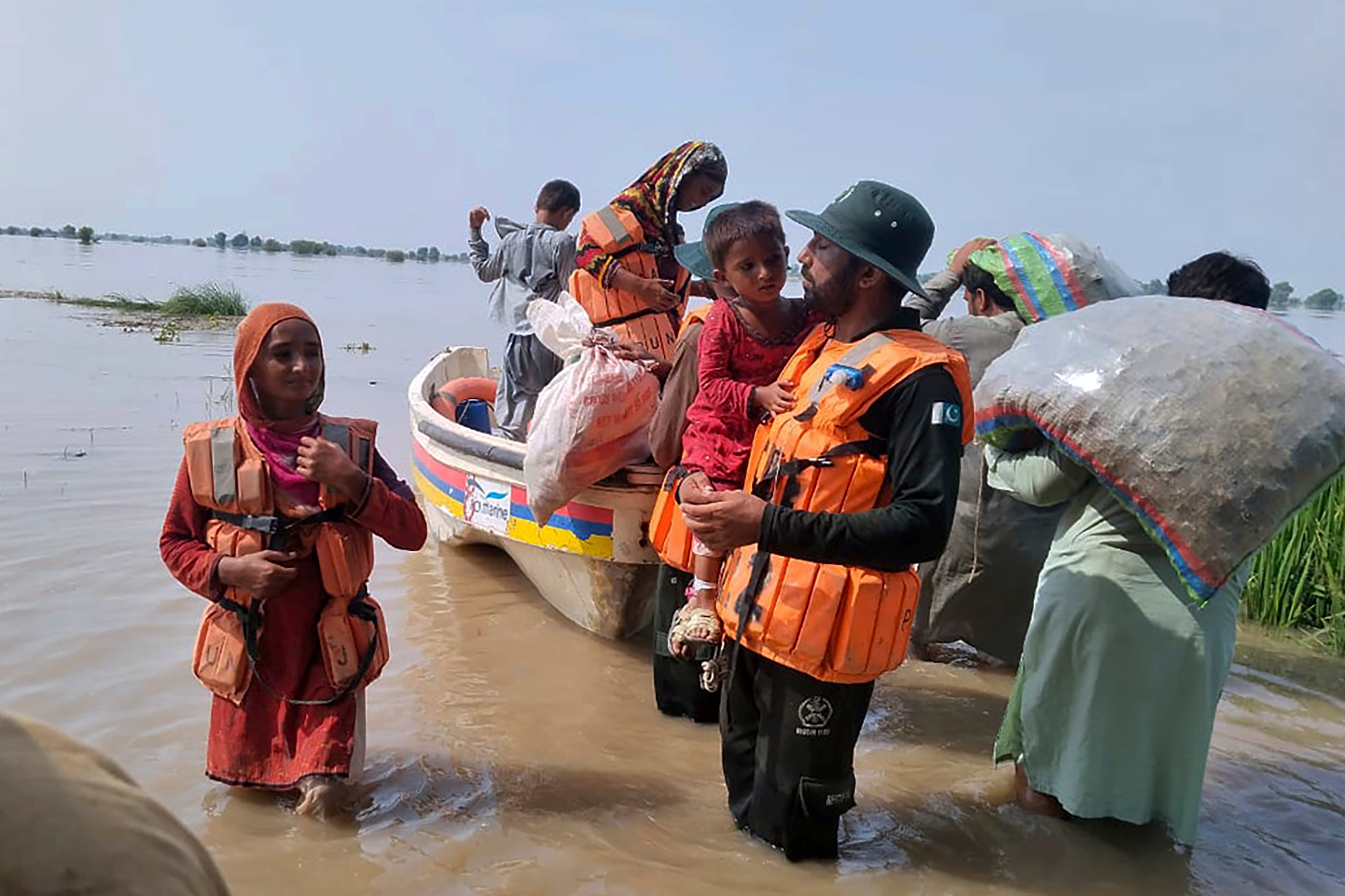 Pakistan Floods Evacuations