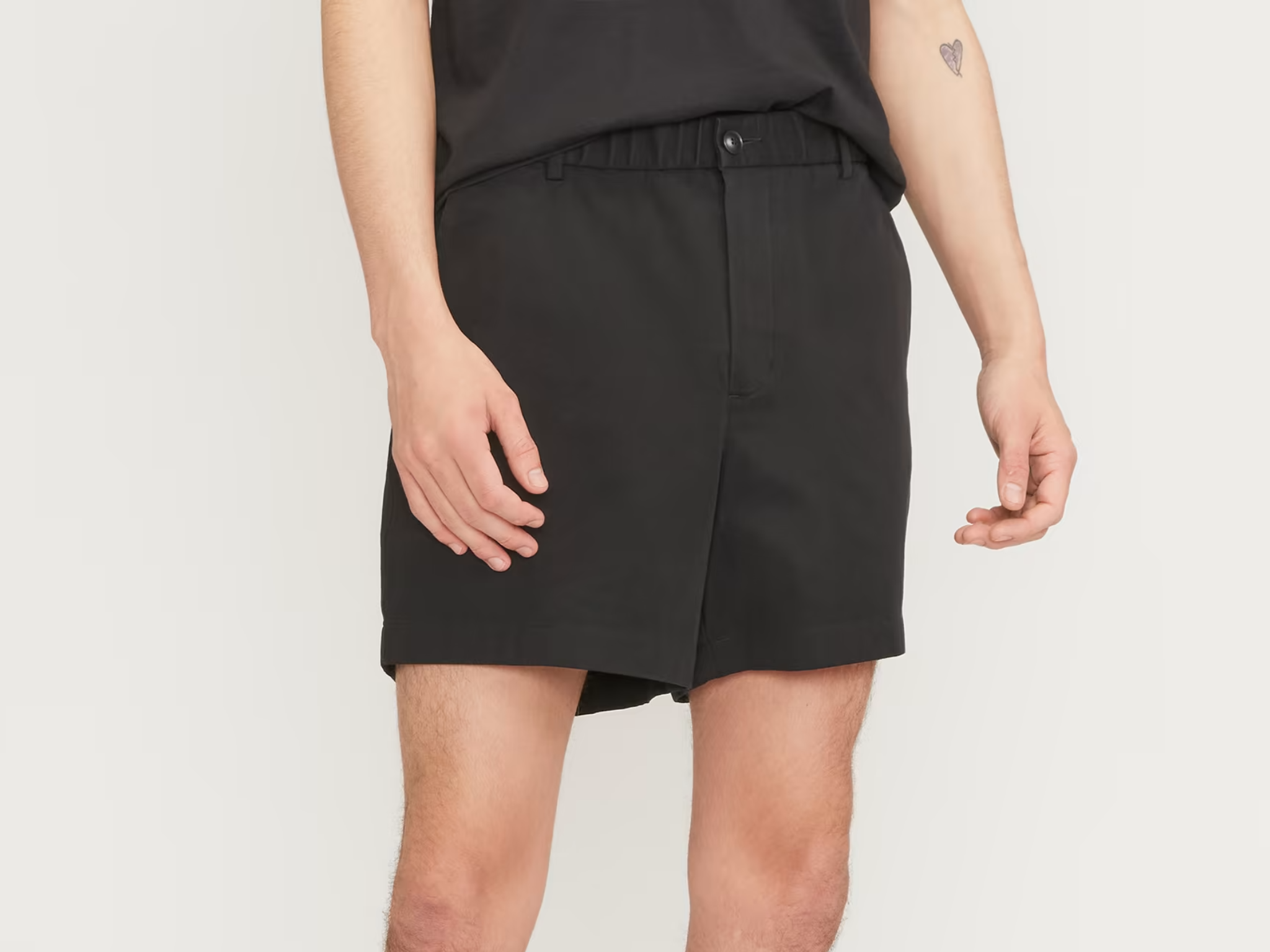 Everlane 5 inch chino shorts