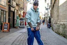 Justin Bieber lookalike says he’s been mobbed by fans at 2am and has same tattoos as singer