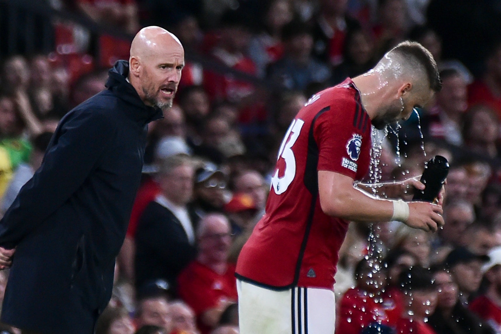 Luke Shaw will spend a few weeks on the sidelines