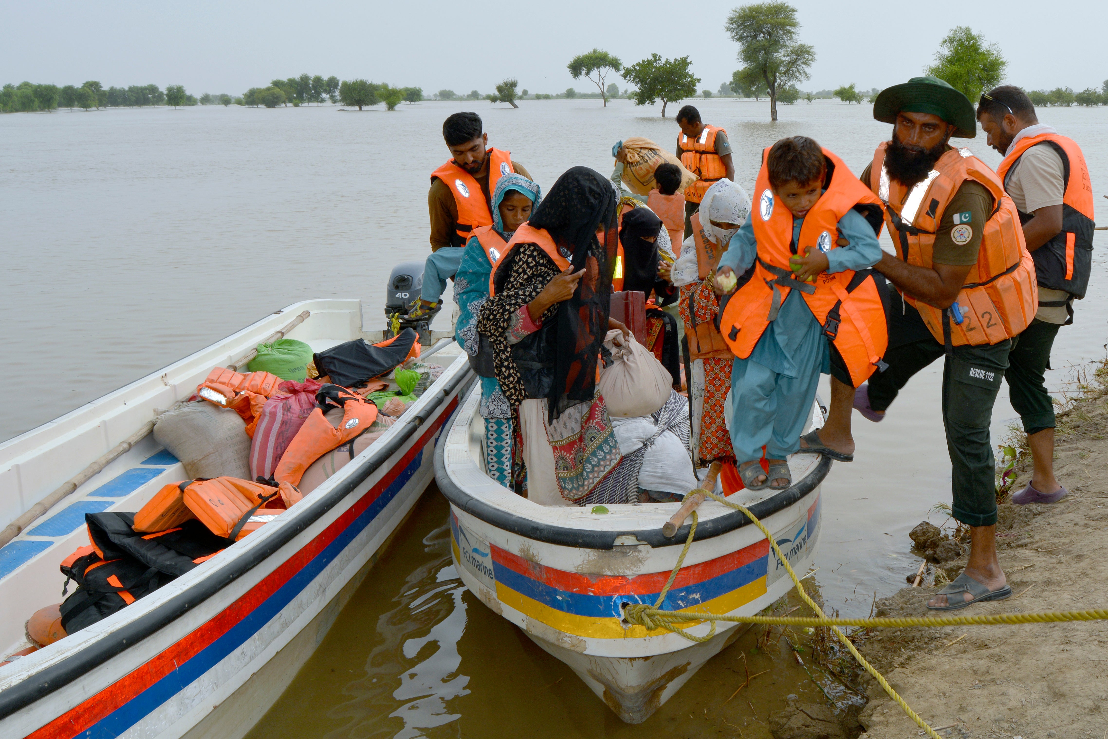 Pakistan Floods Evacuations