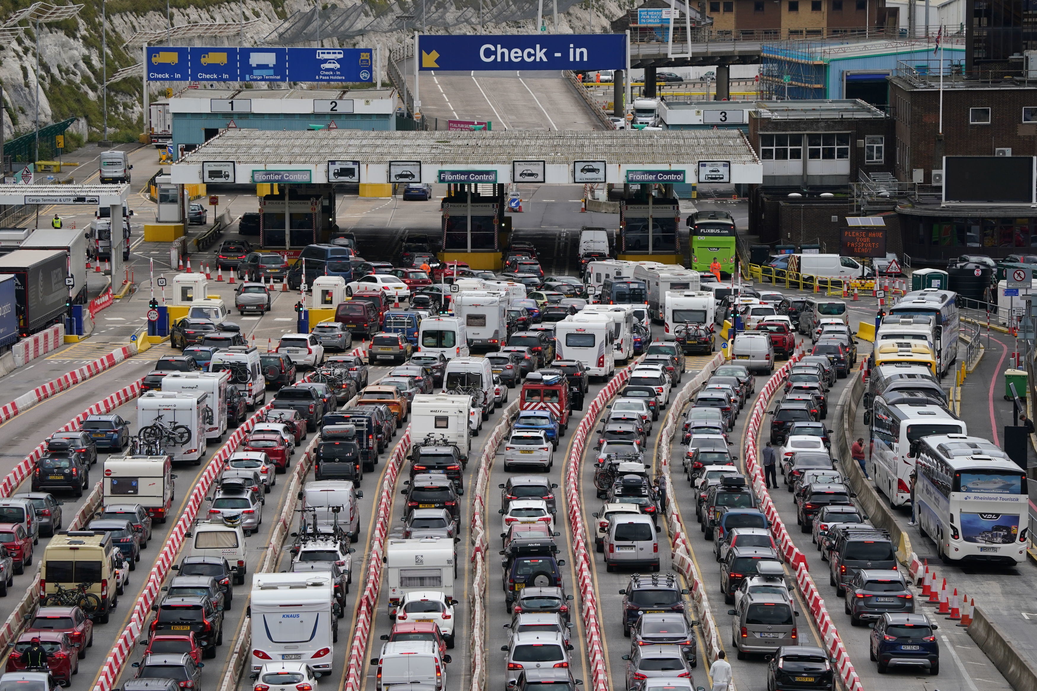 Motorists travelling between Dover and Calais experienced waits of up to an hour for border controls