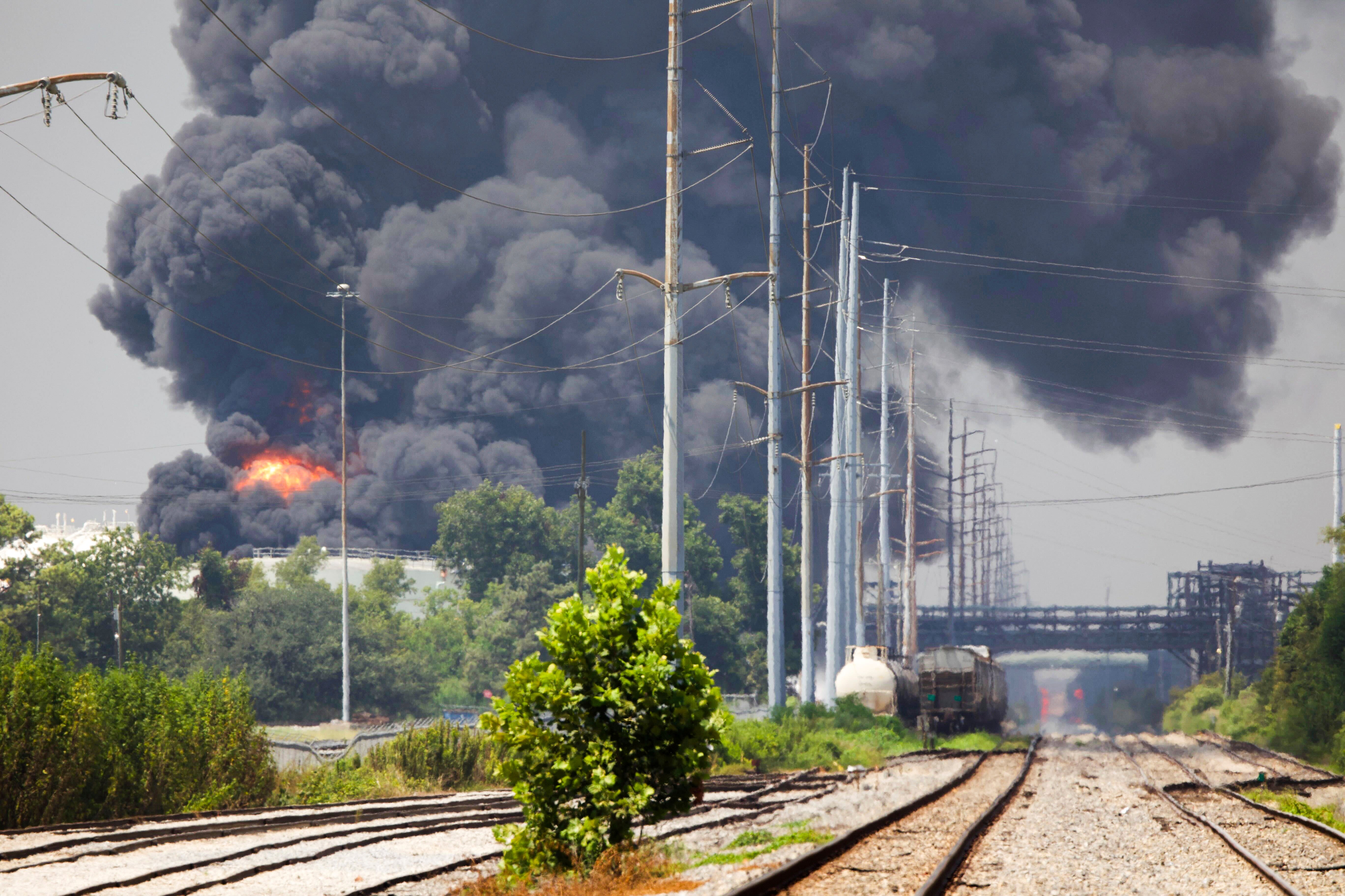 Louisiana Refinery Fire