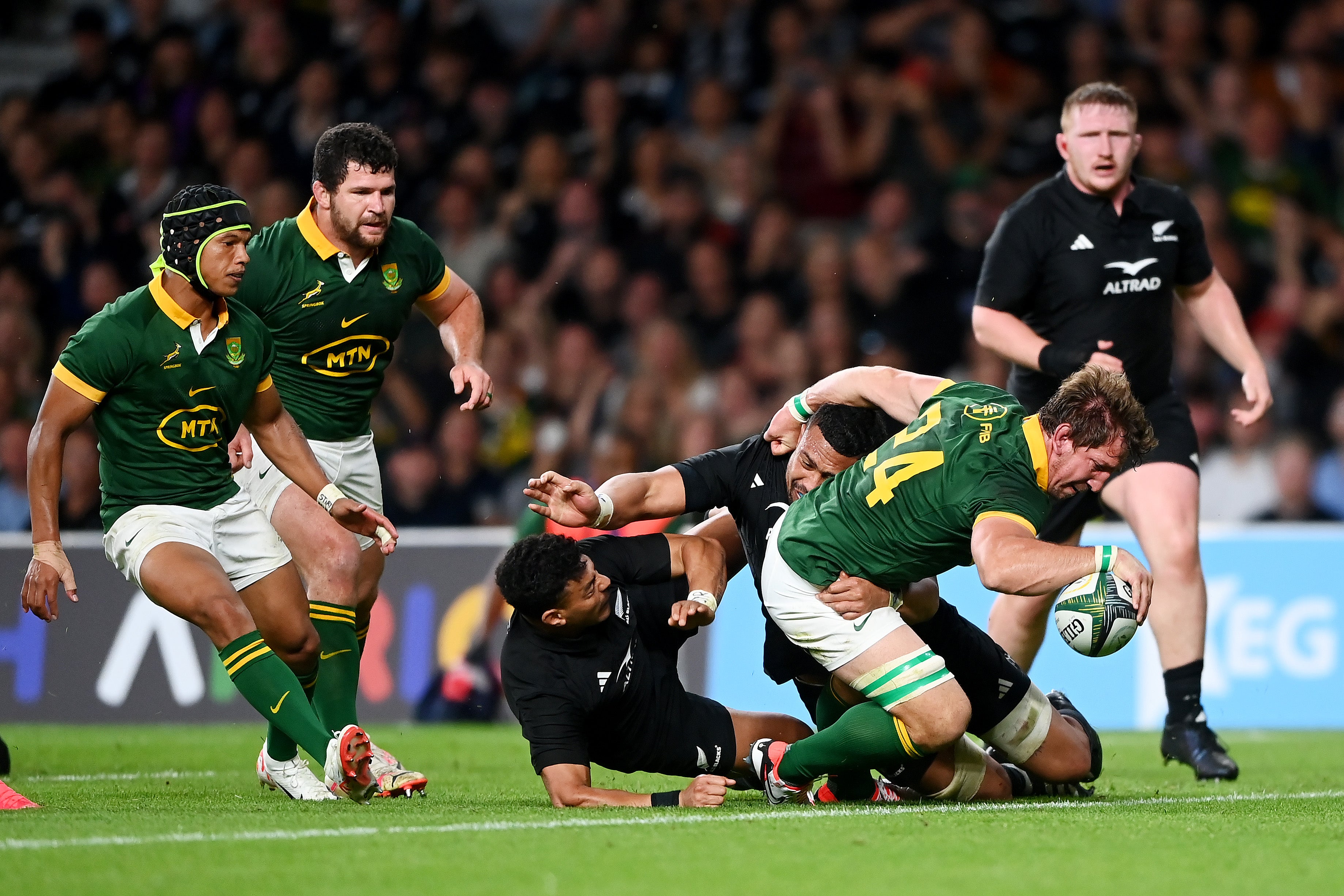 Kwagga Smith of South Africa scores the team’s fifth try as they dismantled New Zealand