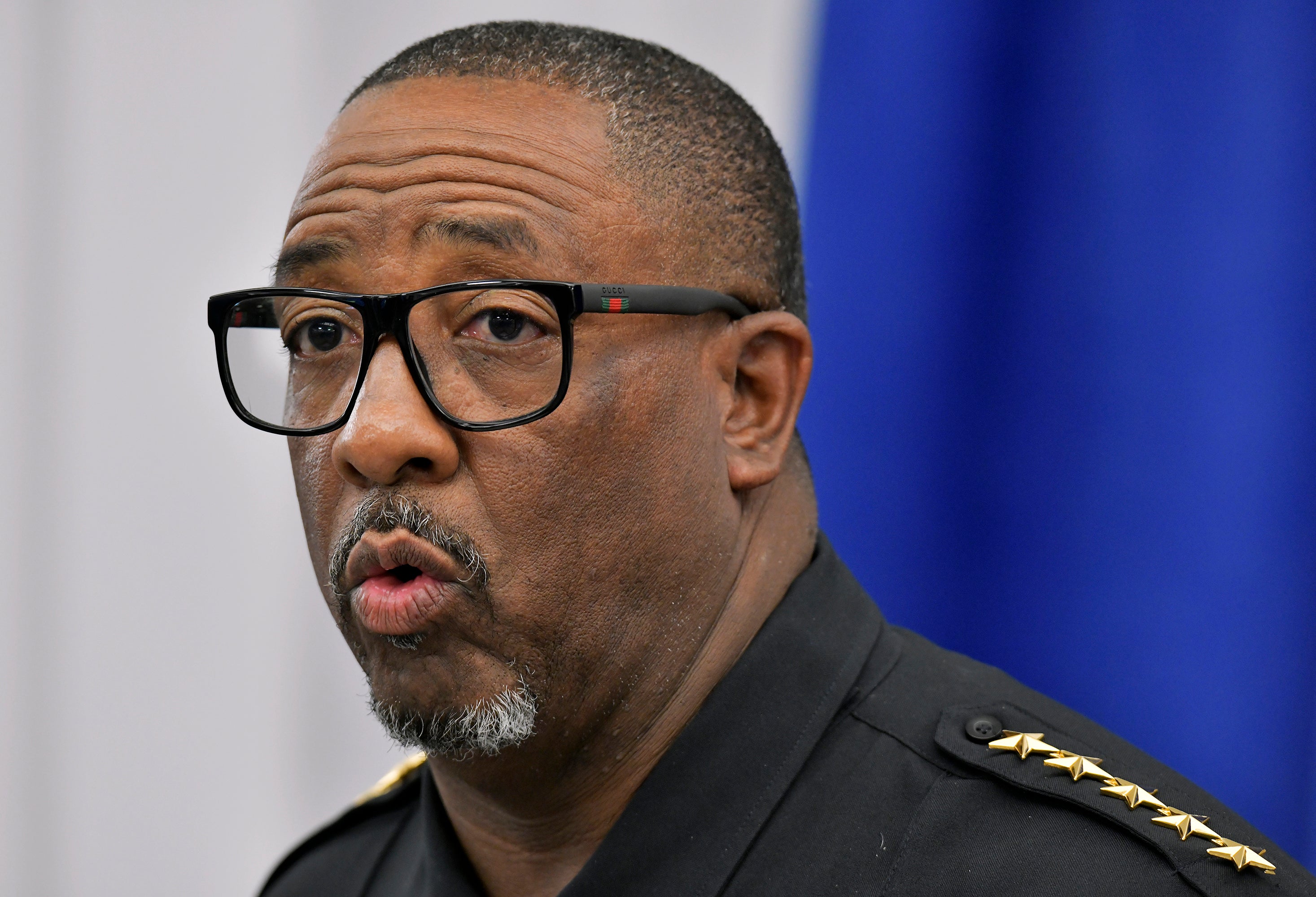 How was Jacksonville shooting suspect Ryan Palmeter able to buy an AR-15-style rifle?