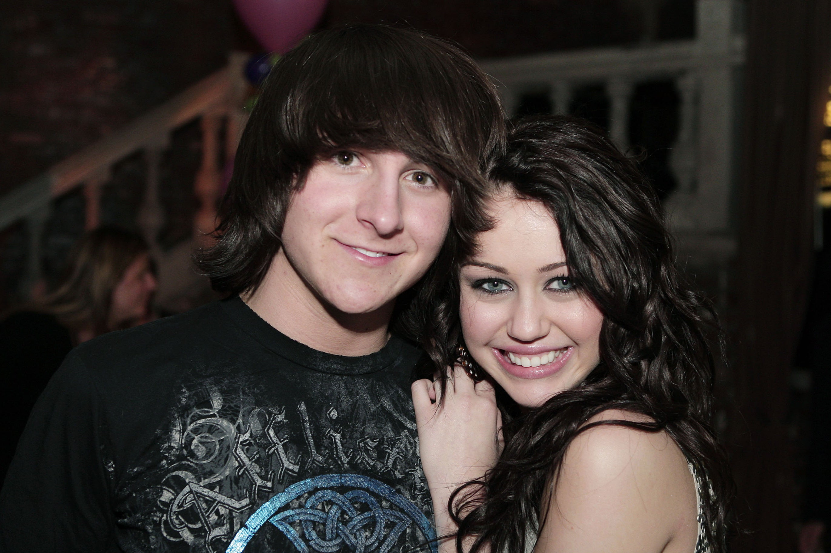 Mitchel Musso and Miley Cyrus in 2008