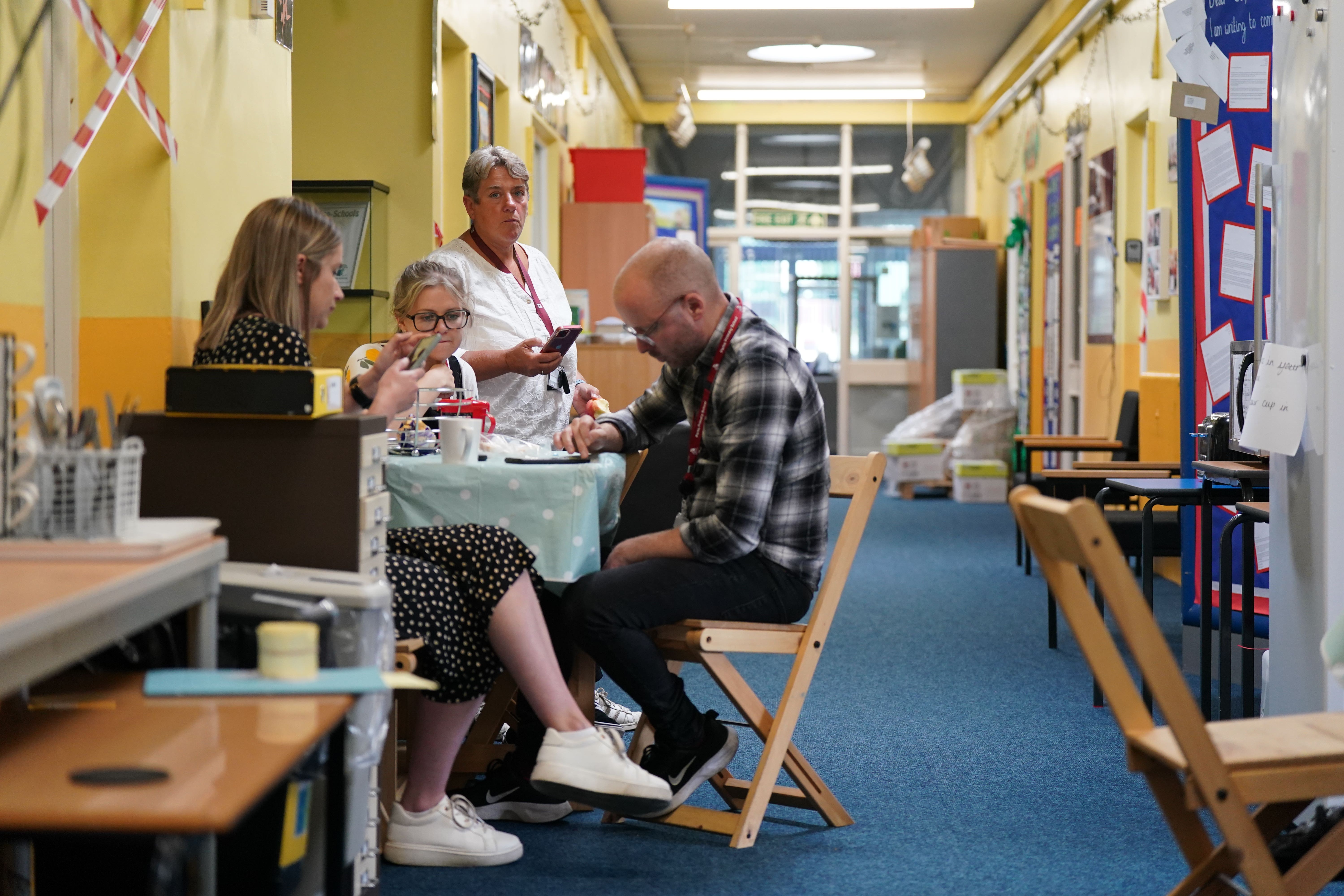 Schools concrete crisis – latest: Keegan apologises for sweary four-letter outburst and blames reporter