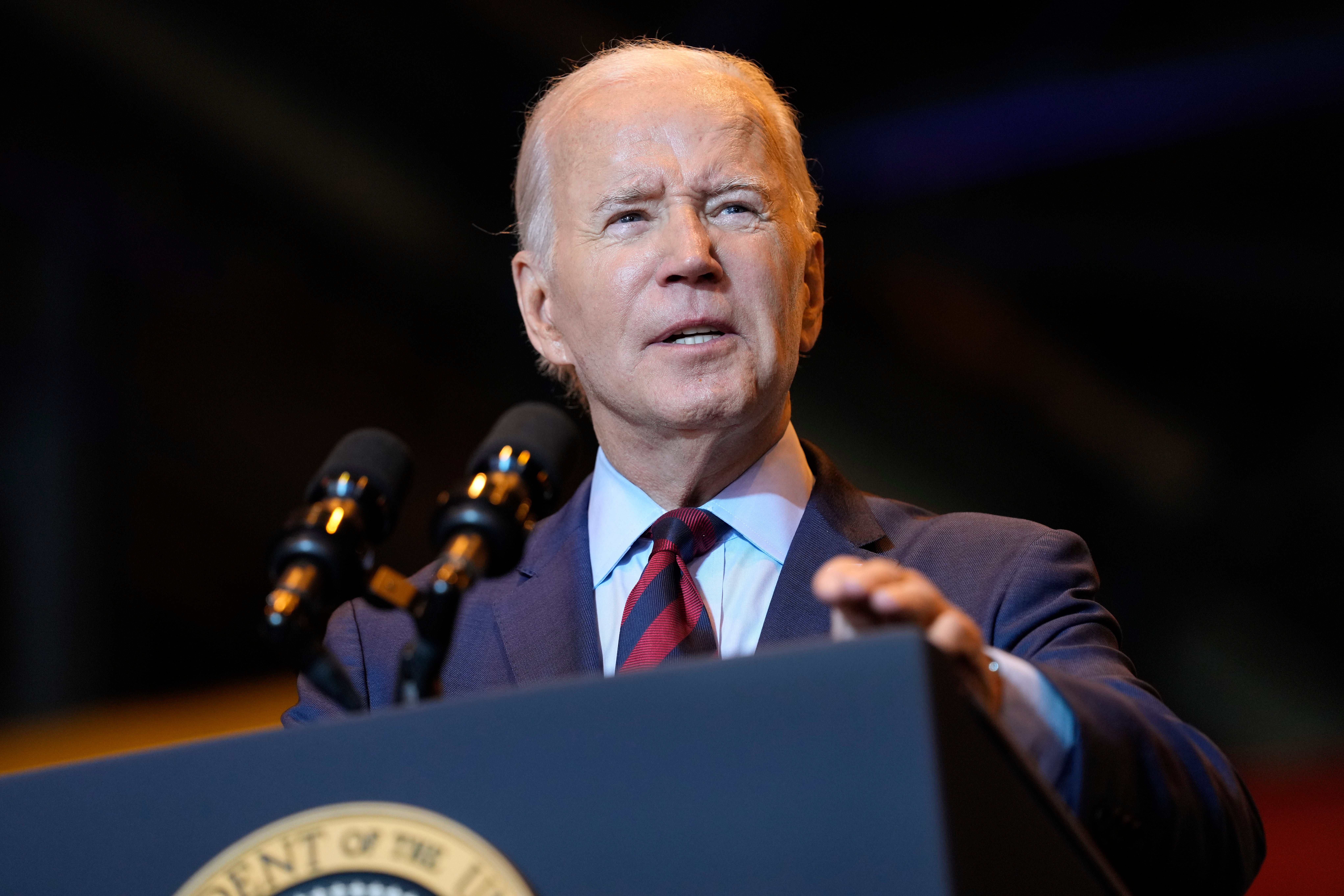Biden trolls ‘the last guy’ Trump over jobs, China and pensions in Labor Day speech