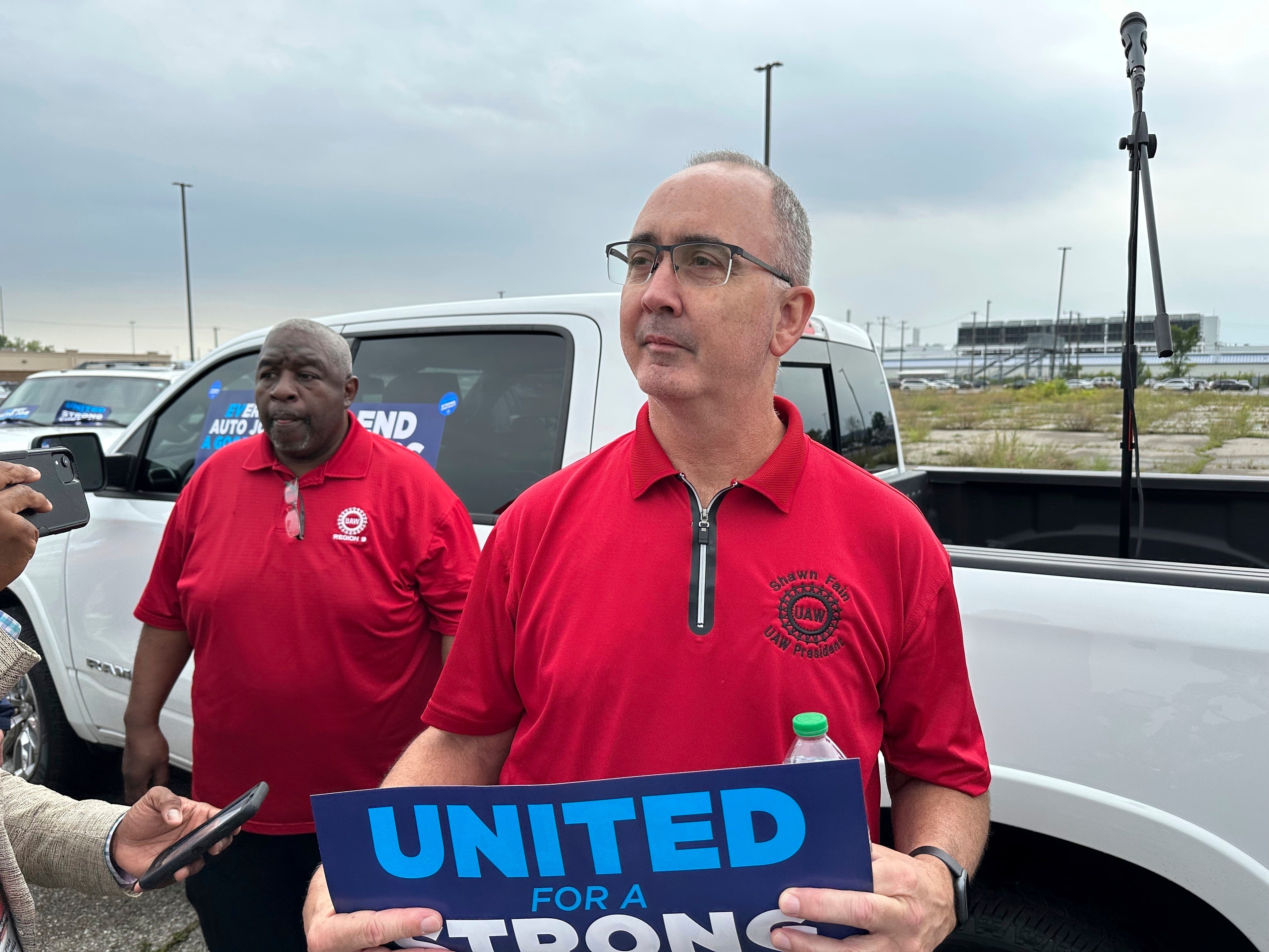 Auto Workers Looming Strike