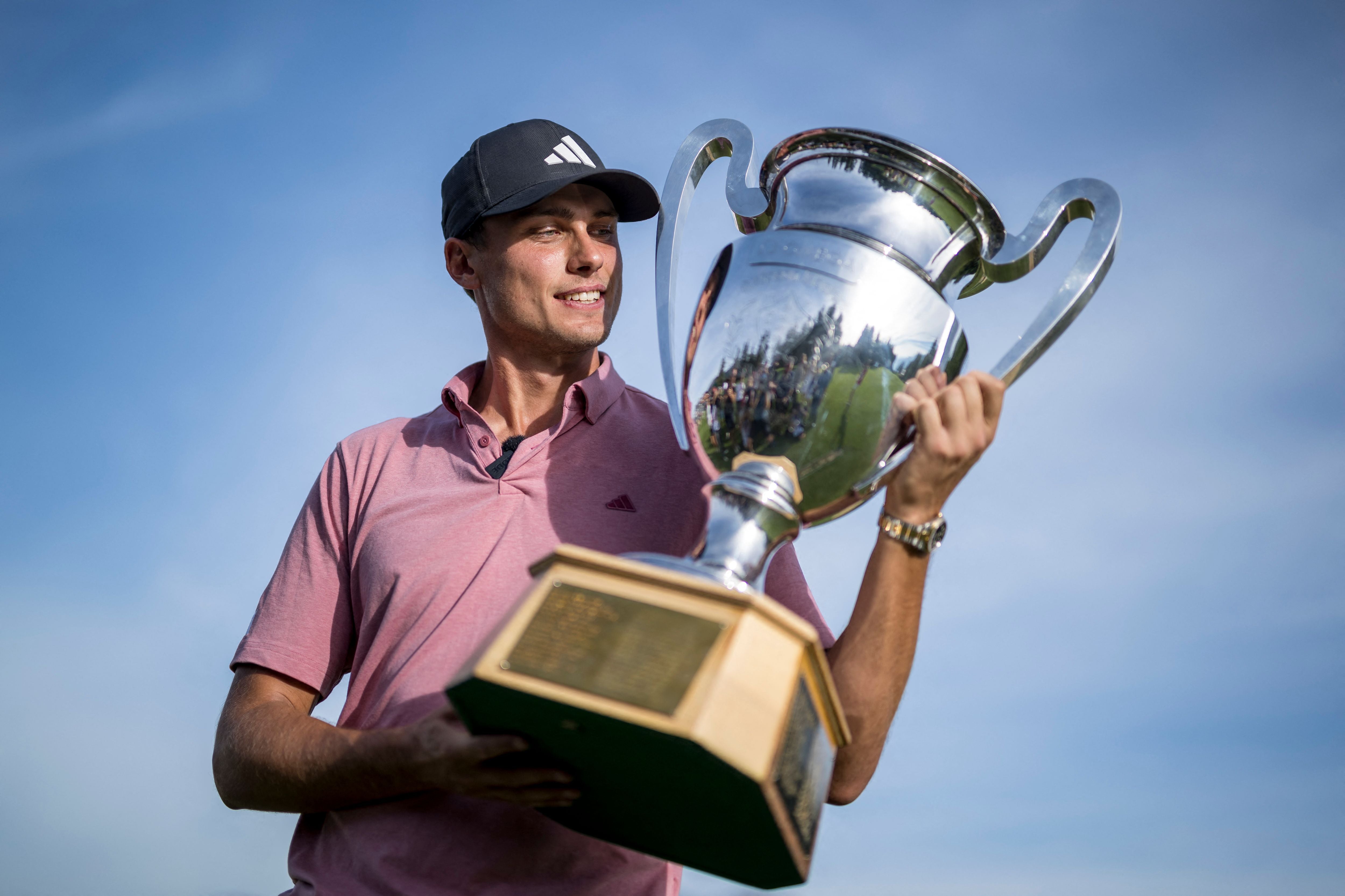 Ludvig Aberg celebrates with the European Masters trophy