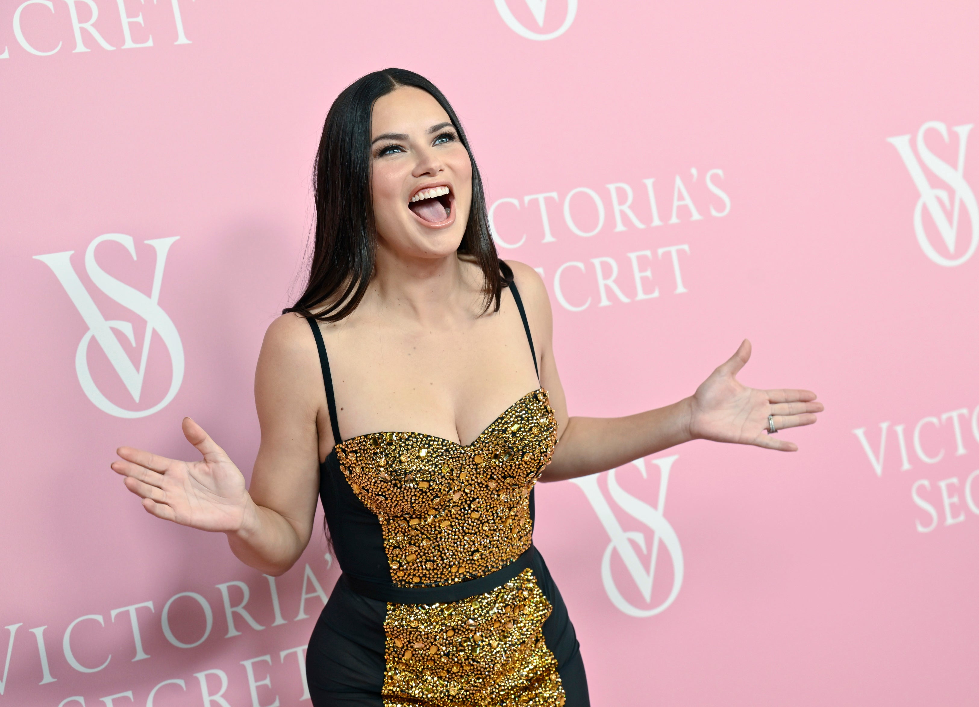 Victorias Secret Outlook