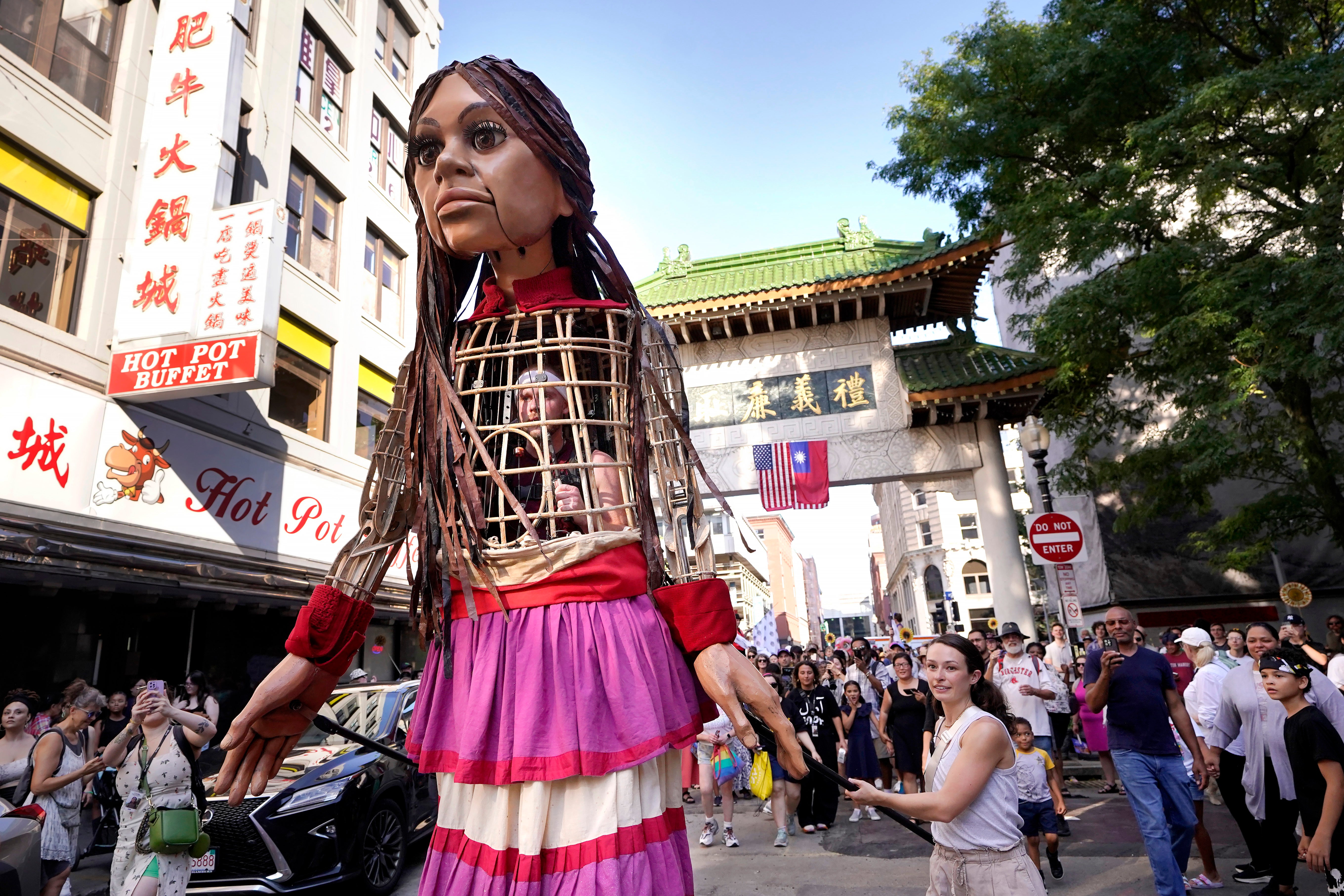 Theater Puppet Little Amal