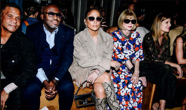 Coach brand ambassador Jennifer Lopez (left) with Vogue editor Anna Wintour (right)