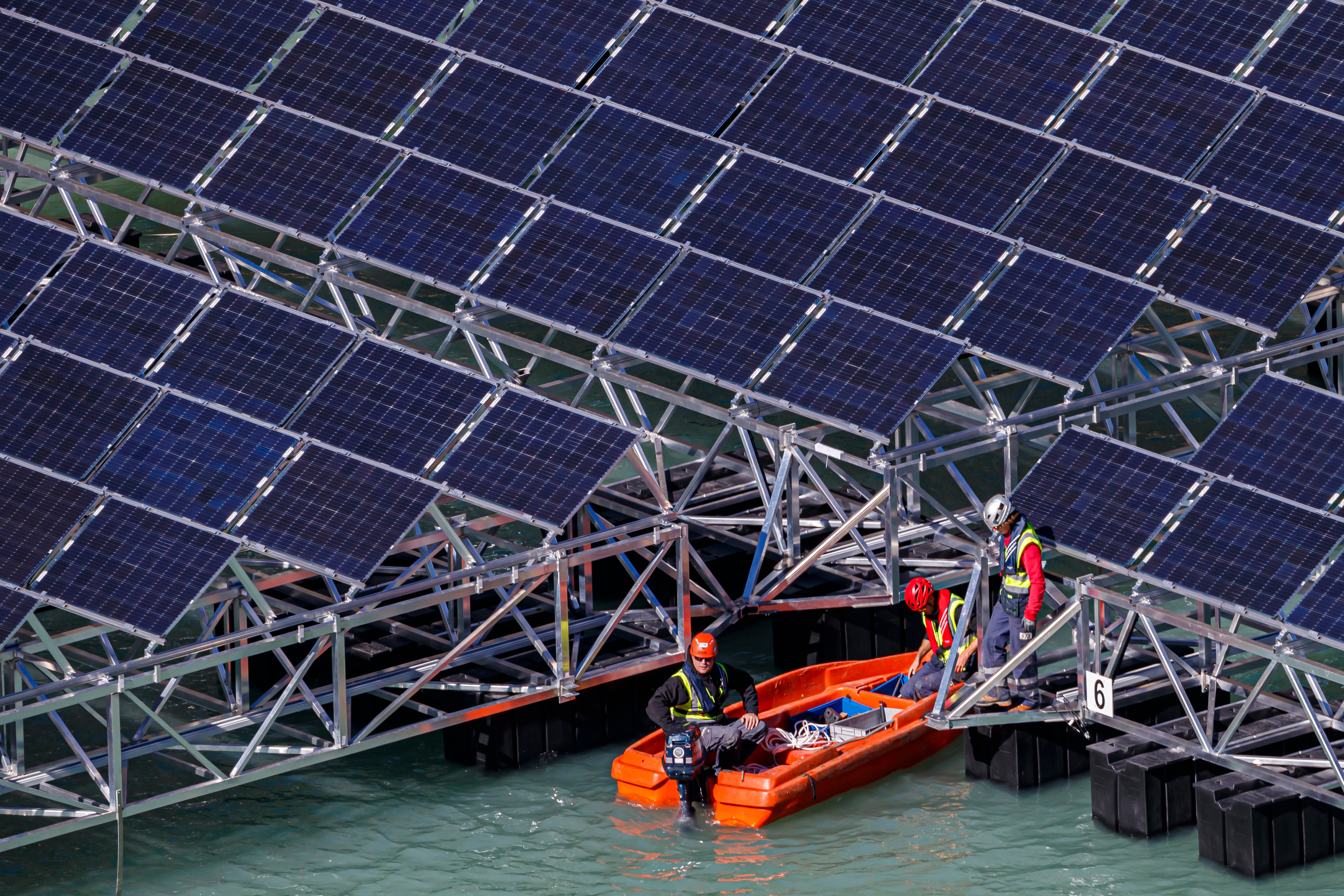 Switzerland Solar Panels