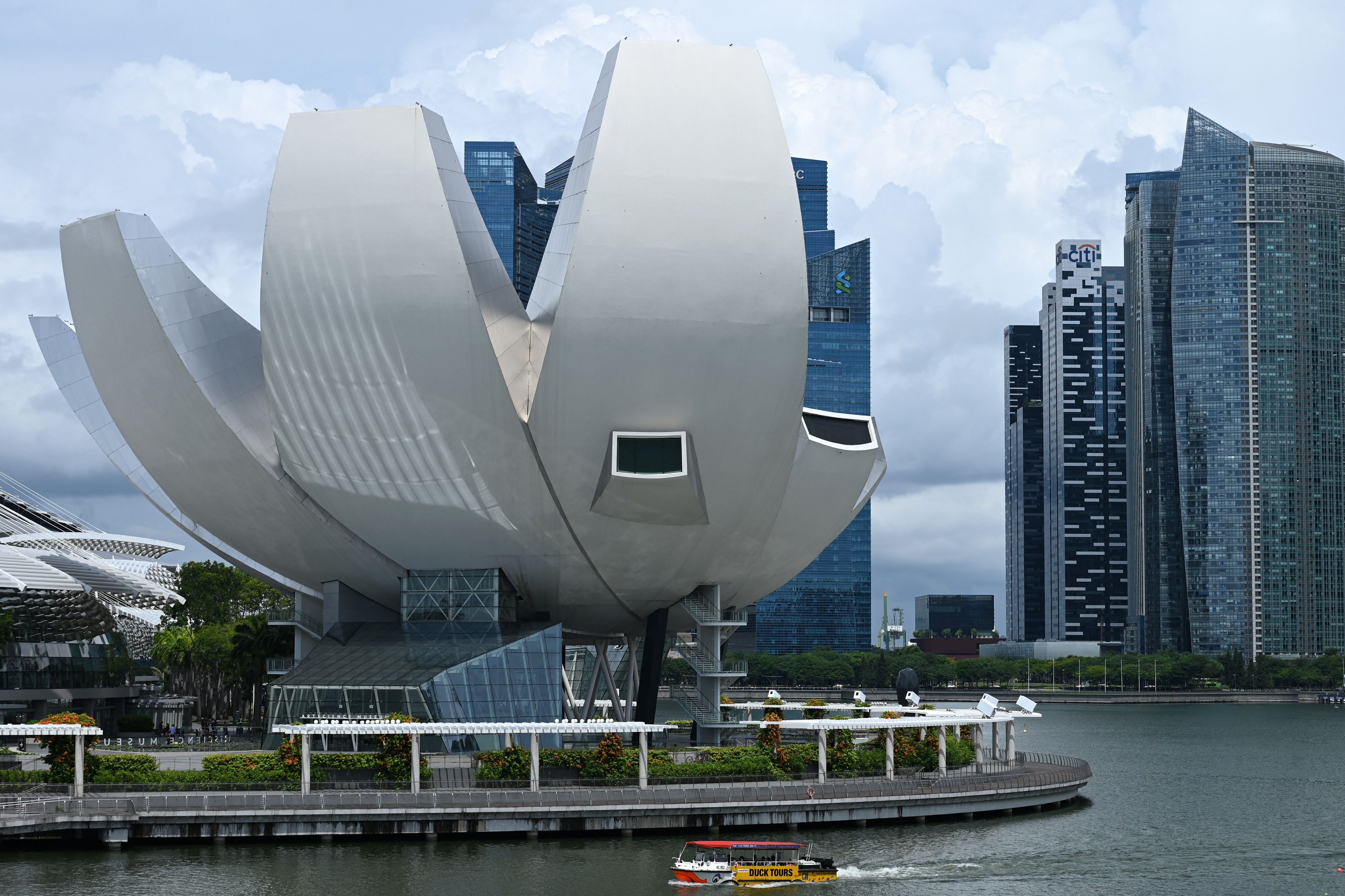 The specacular ArtScience Museum on the waterfront promenade