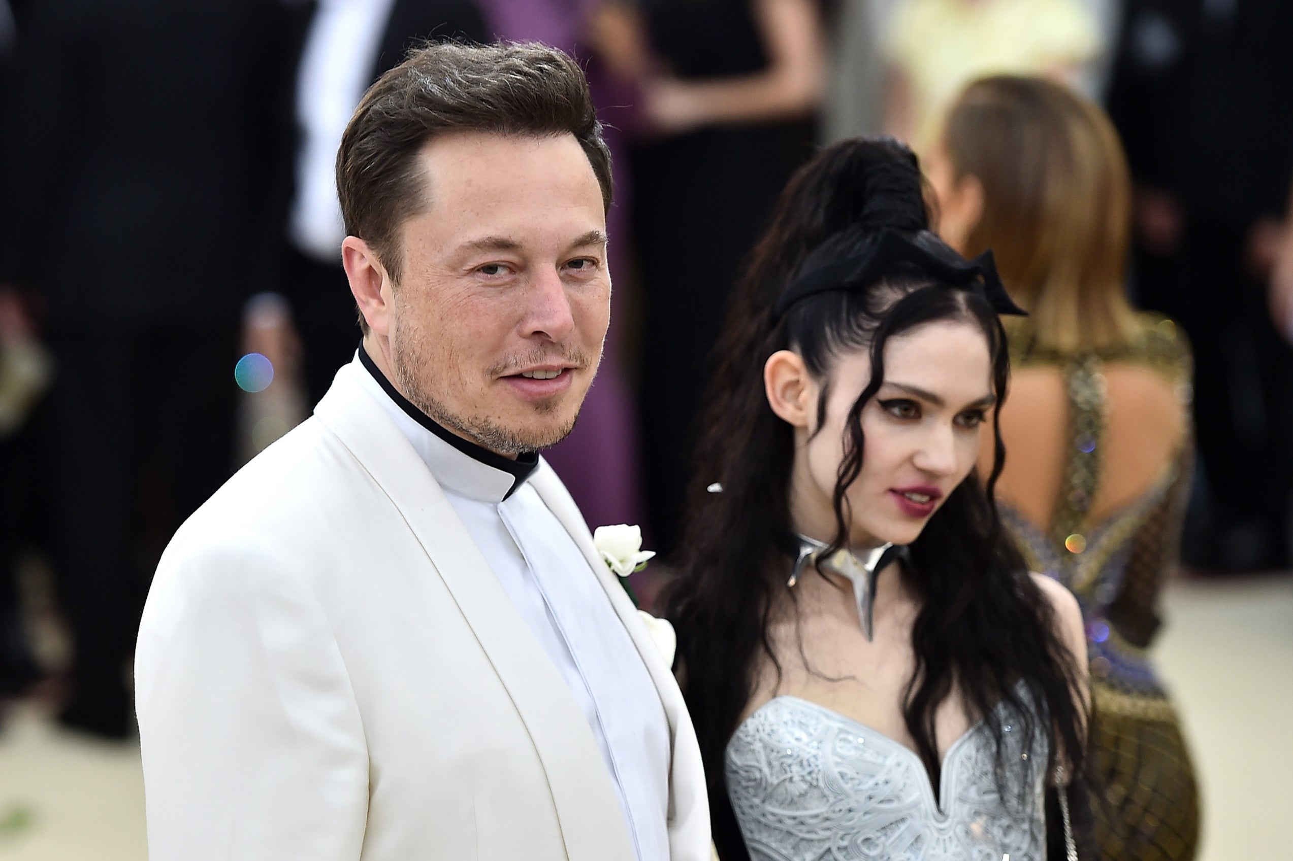 Musk and Grimes attend the Heavenly Bodies: Fashion & the Catholic Imagination Costume Institute Gala at the Metropolitan Museum of Art in 2018