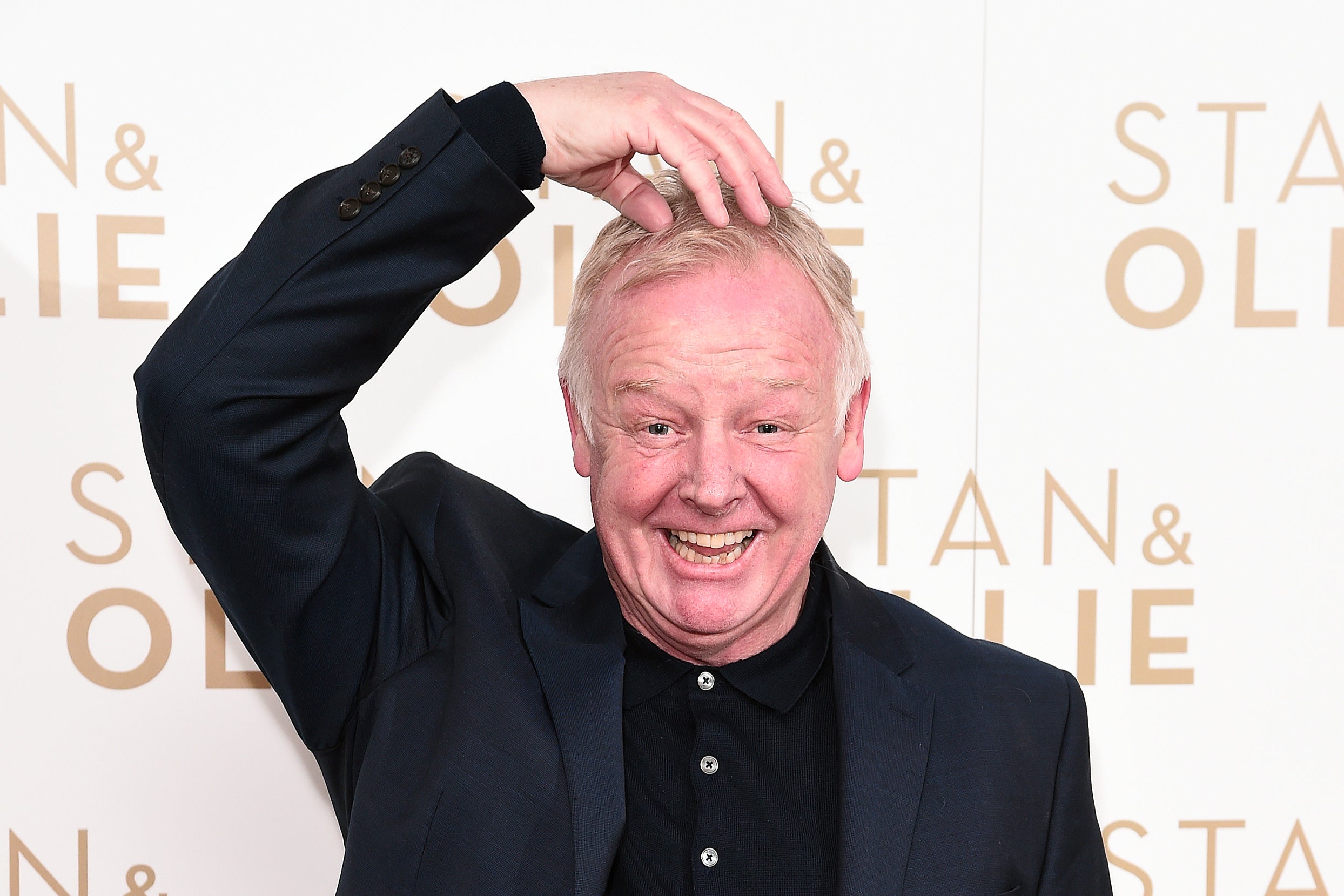 Les Dennis