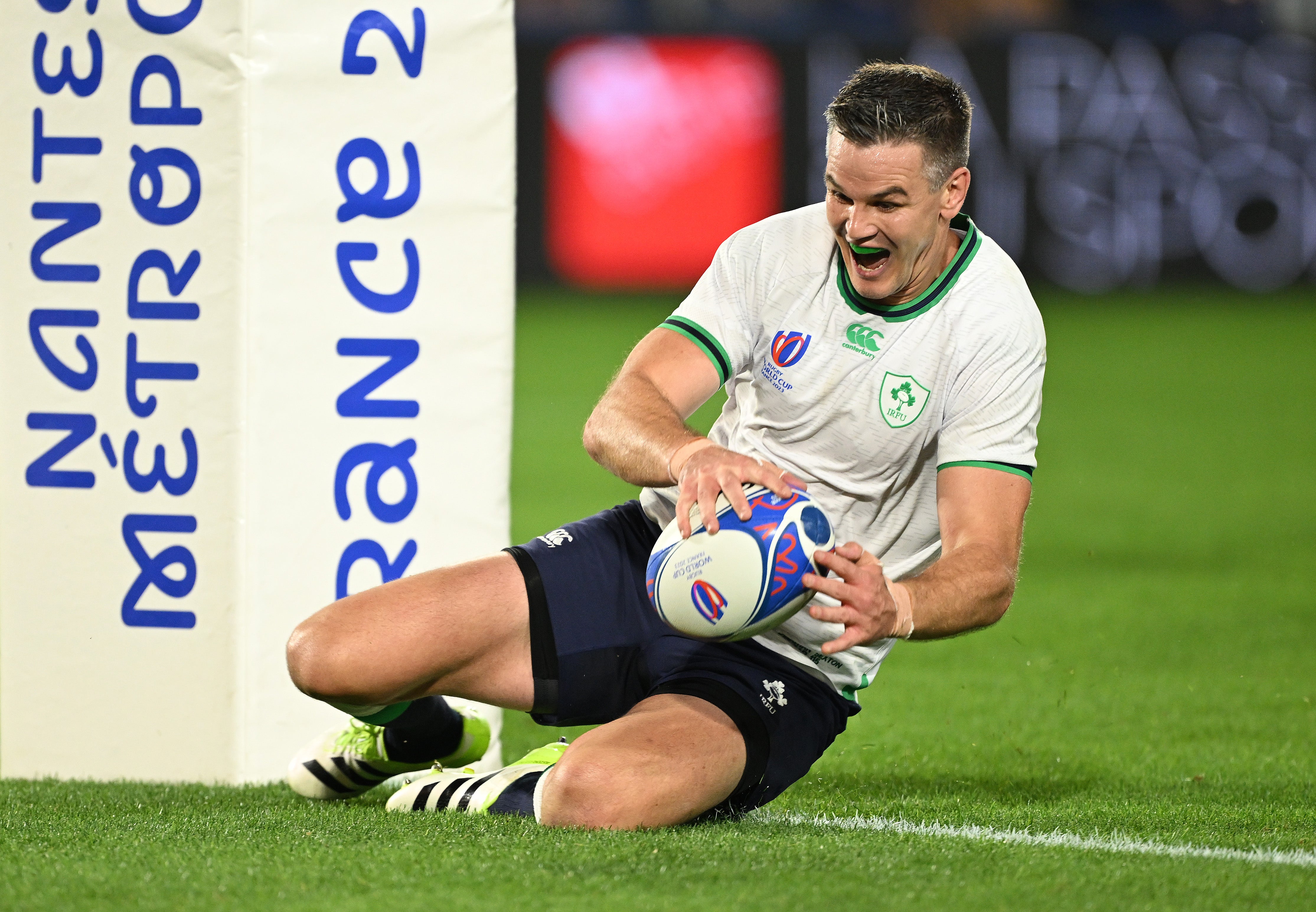 Johnny Sexton became Ireland’s all-time leading points scorer after his first half try