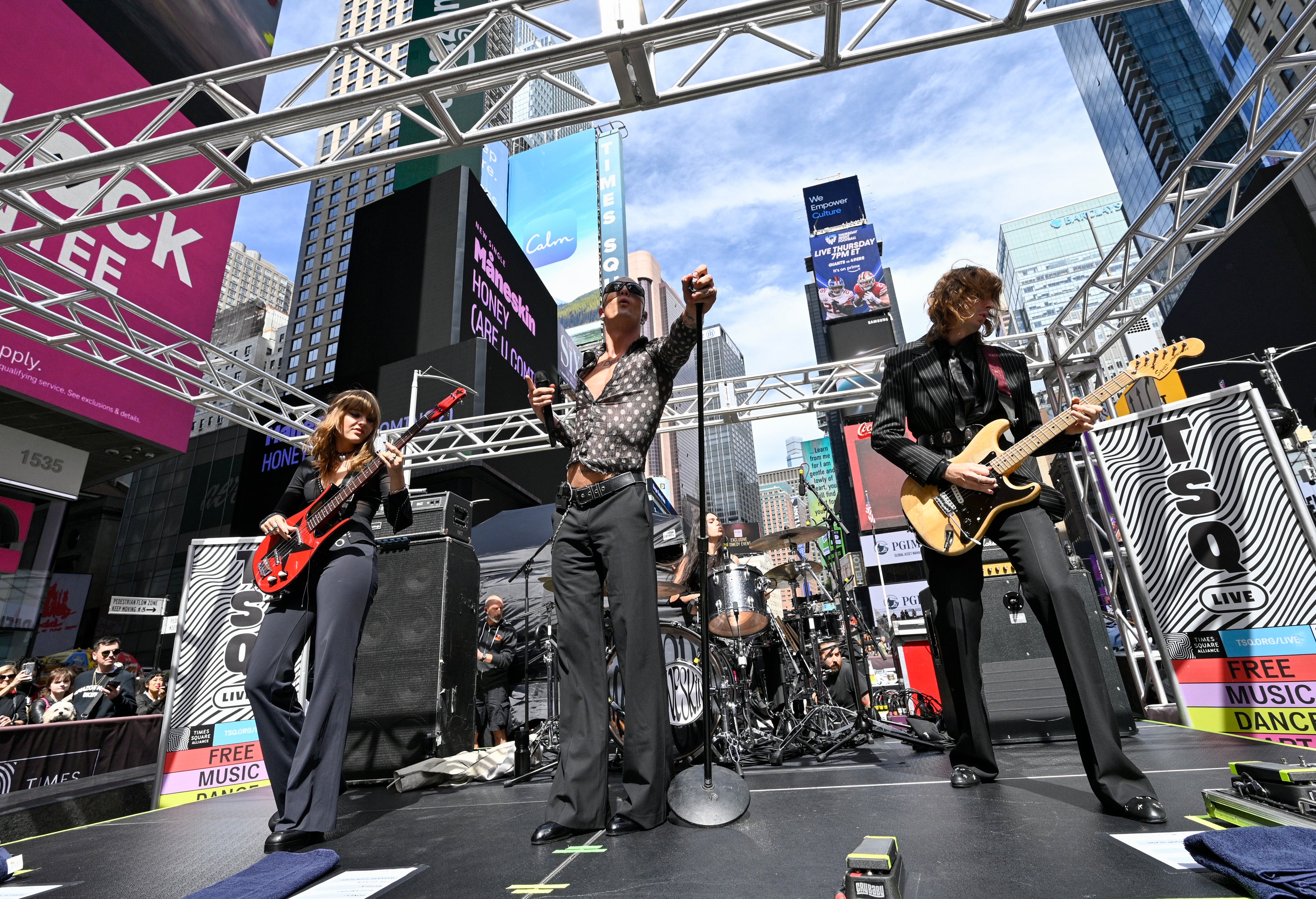 Maneskin Performs in Times Square