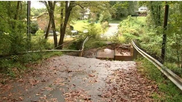 A photograph of the bridge in Hickory, North Carolina, following the incident