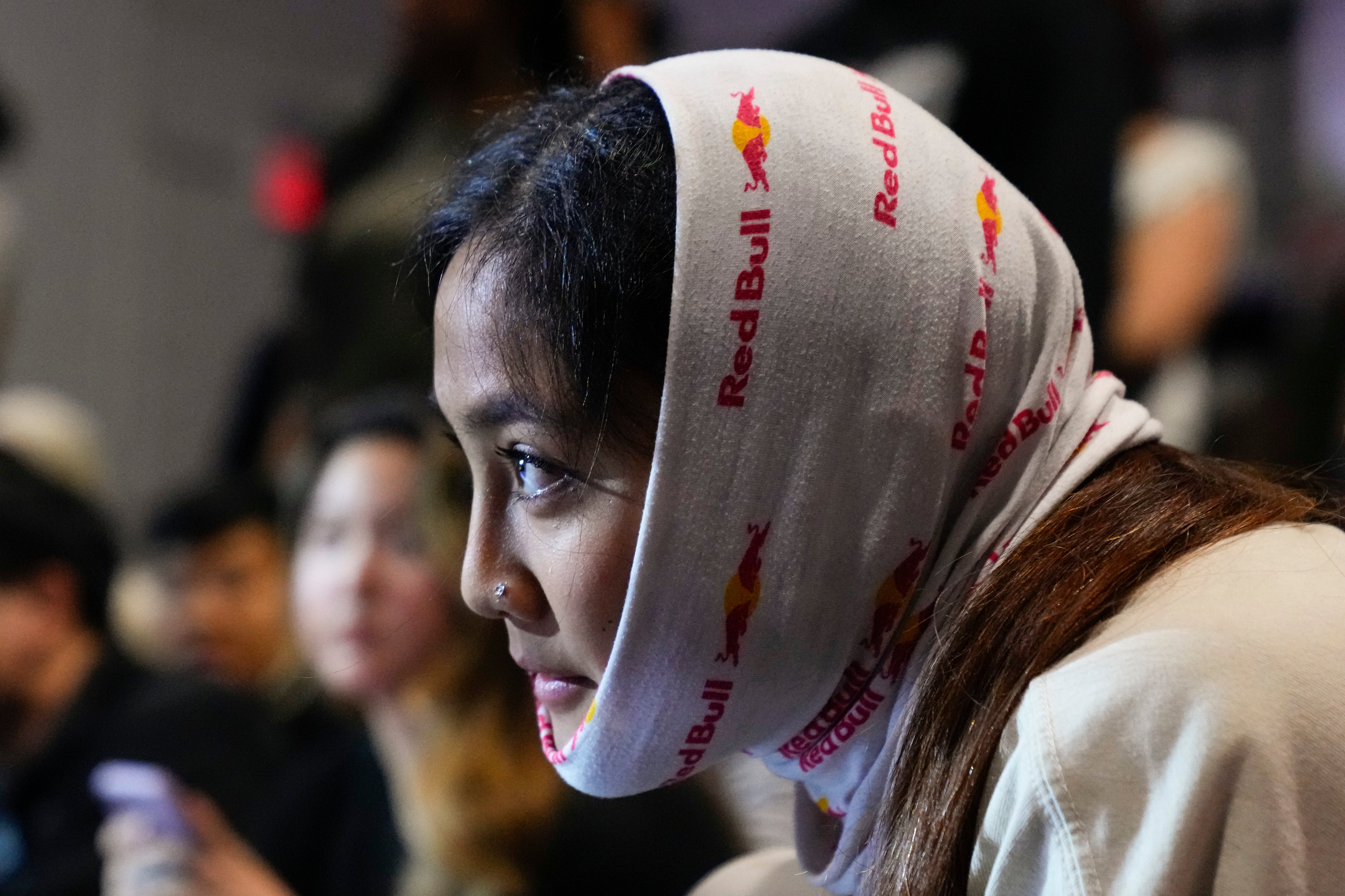 Breakdancing Paris Bound